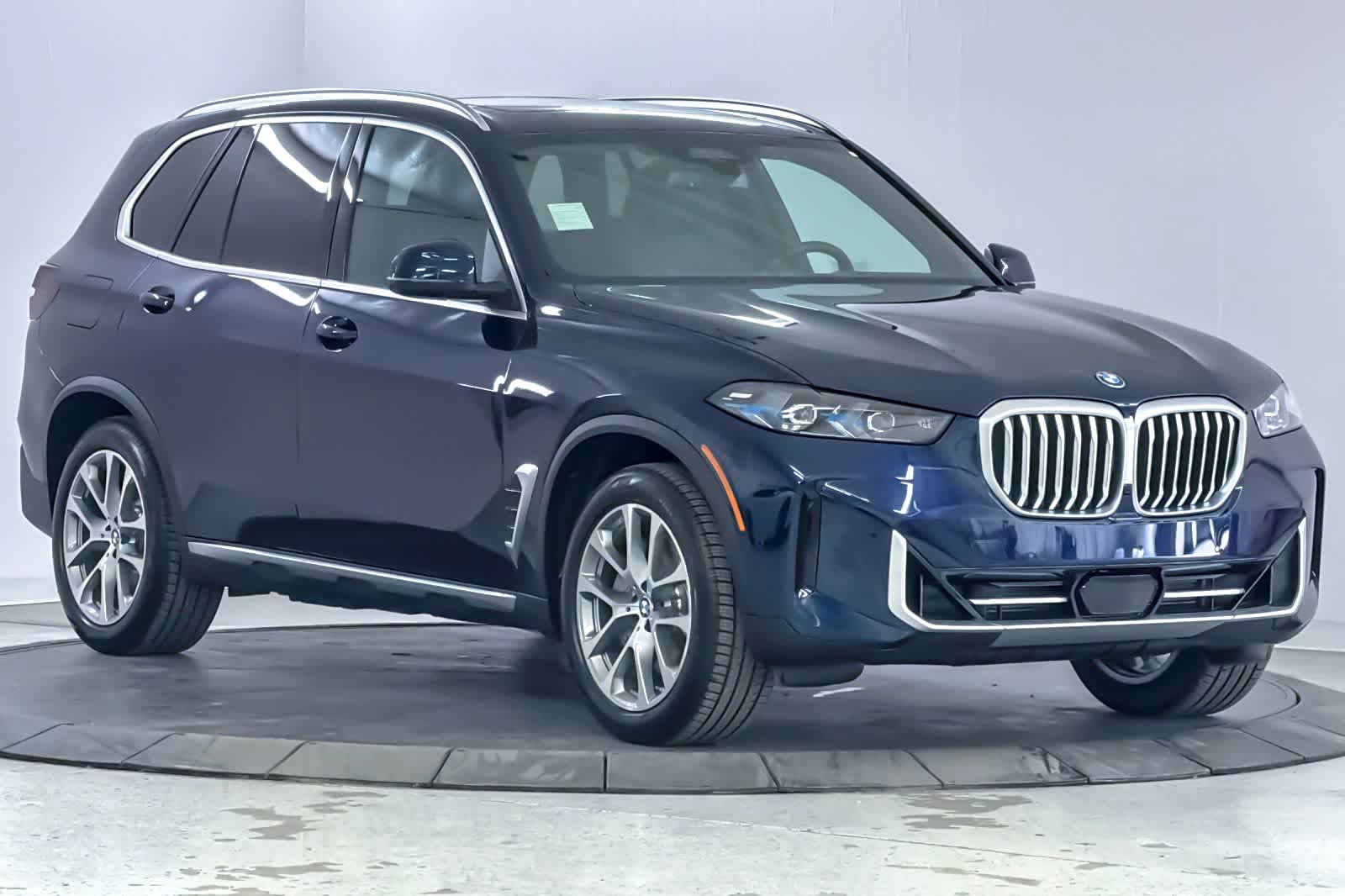 Thumbnail: 2026 BMW X5 - 9