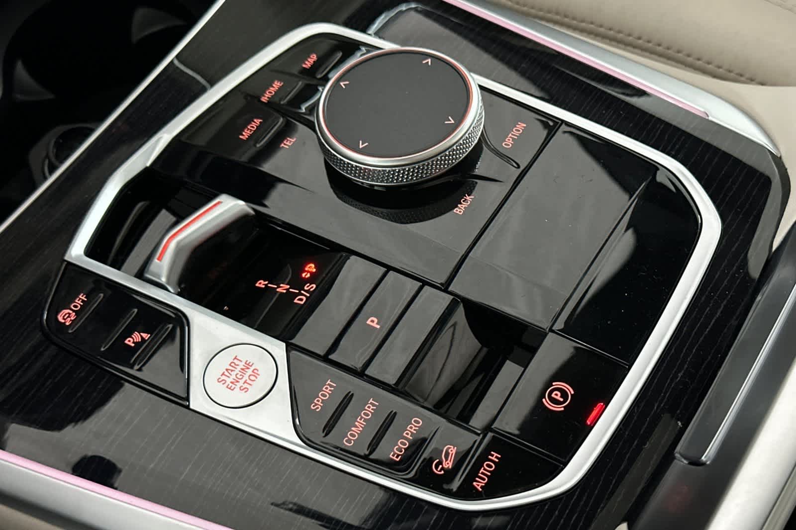 Thumbnail: 2026 BMW X5 - 22