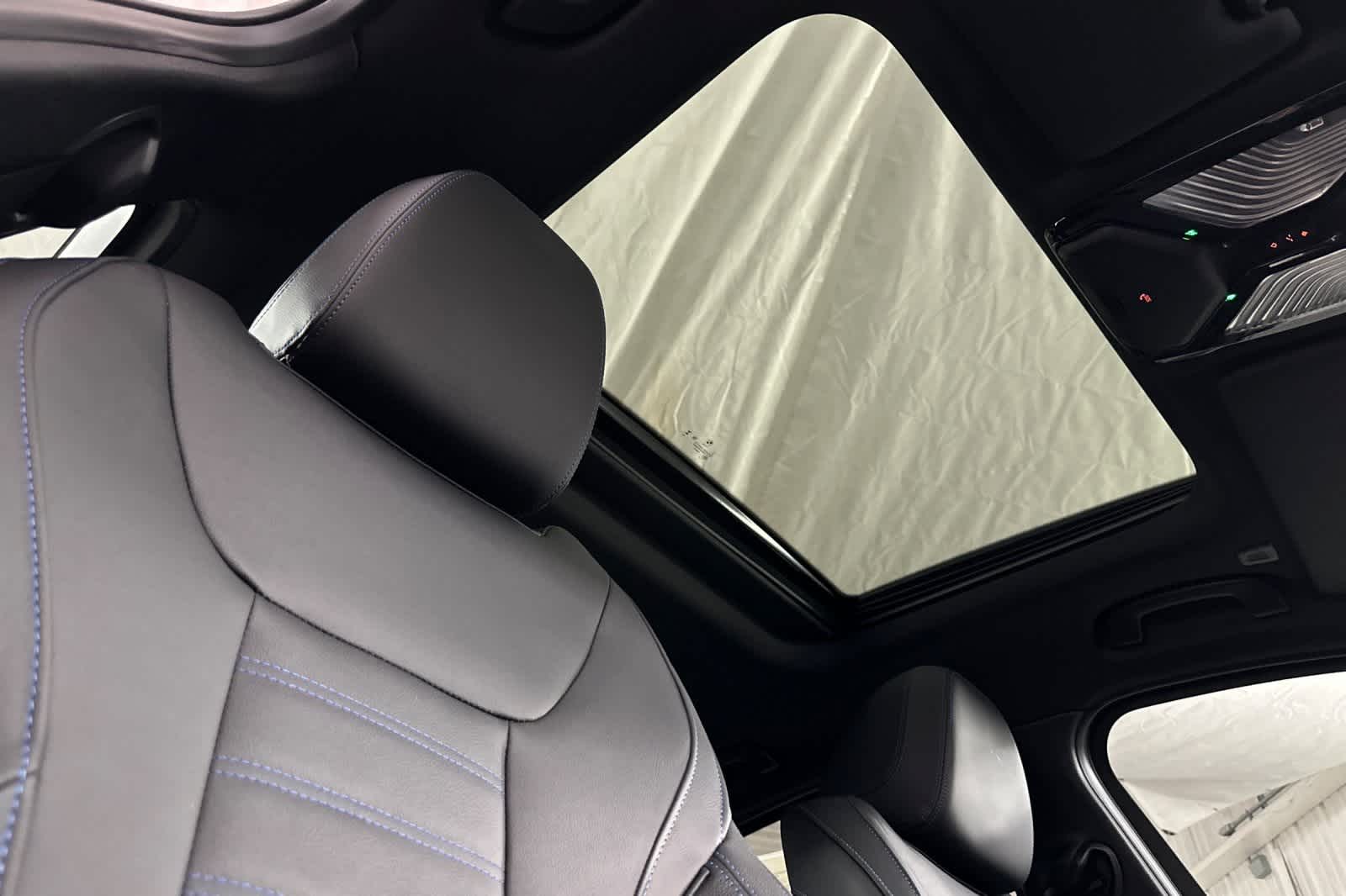 Thumbnail: 2026 BMW 3 Series - 16