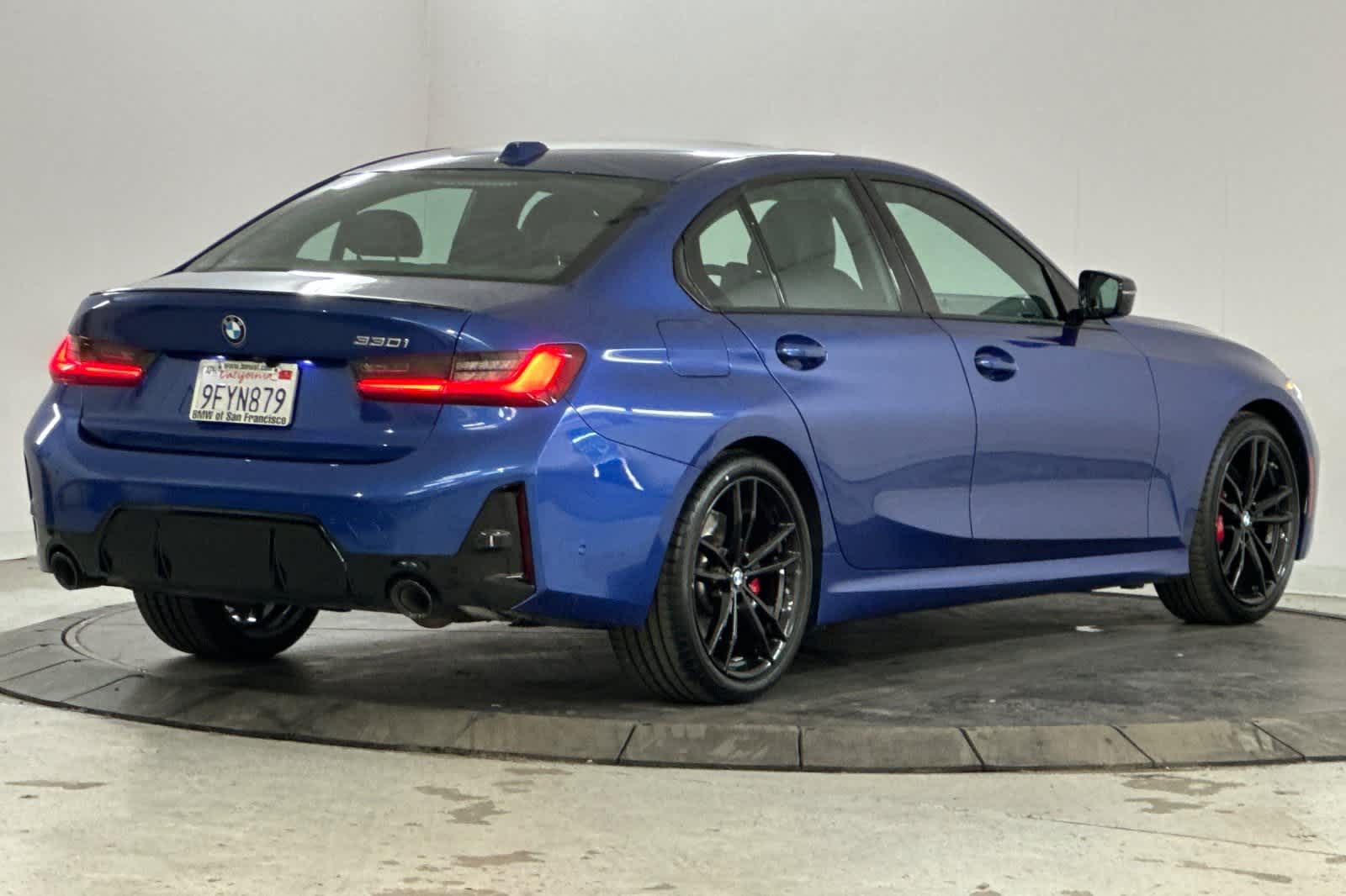 Thumbnail: 2023 BMW 3 Series - 2