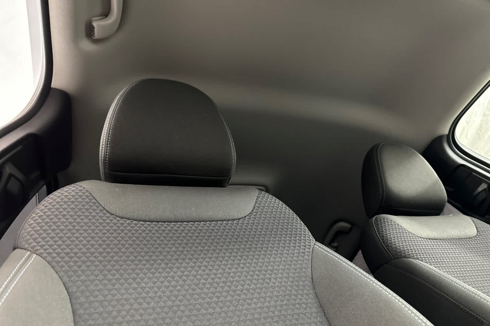 2023 Chevrolet Bolt EUV LT 17