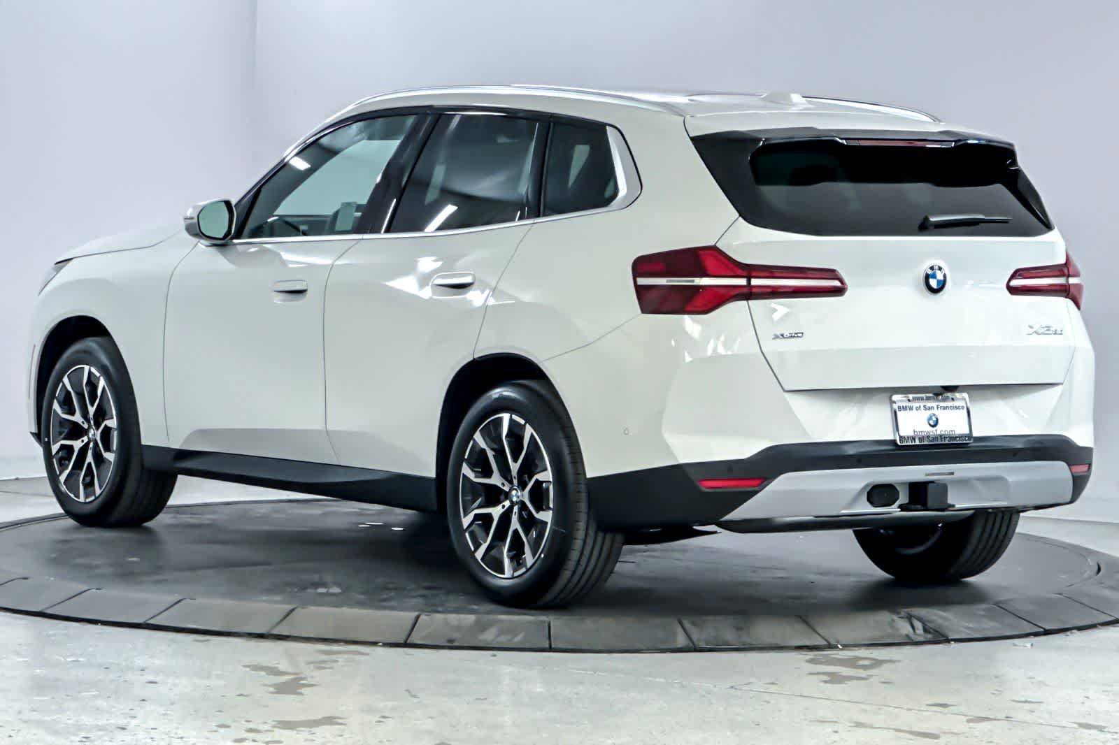 Thumbnail: 2026 BMW X3 - 5