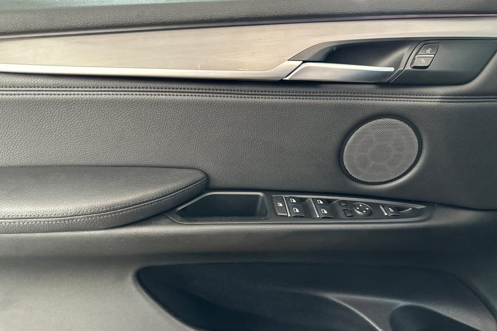 Thumbnail: 2014 BMW X5 - 12