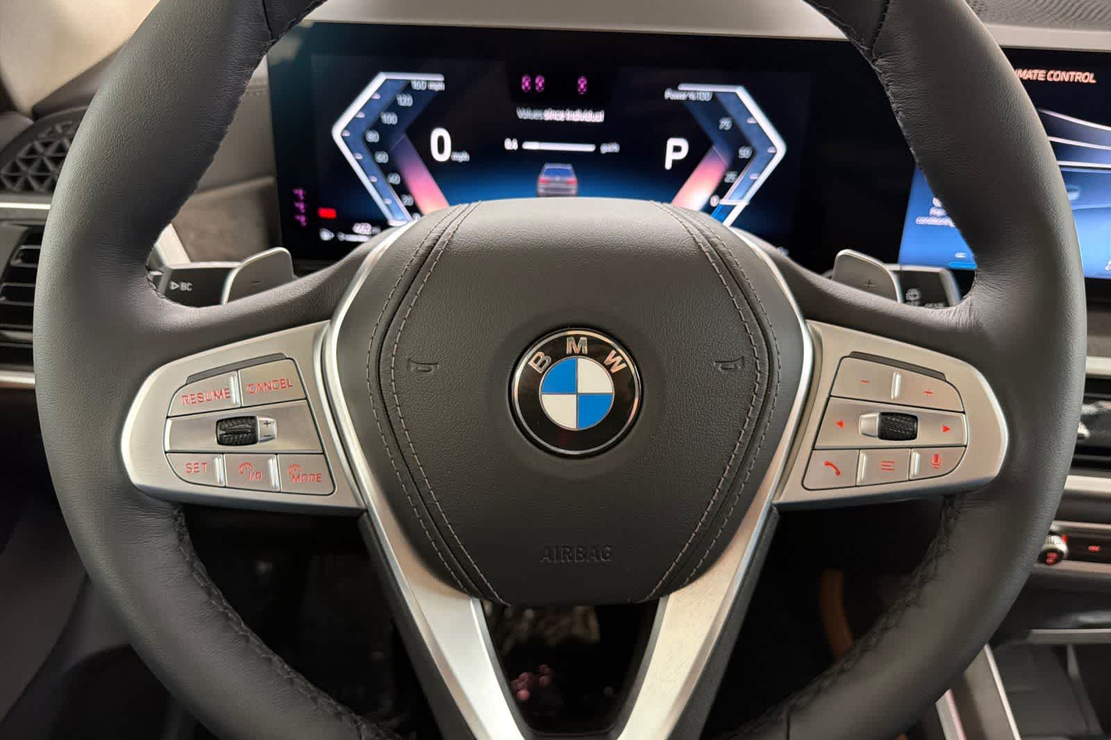 Thumbnail: 2026 BMW X7 - 24