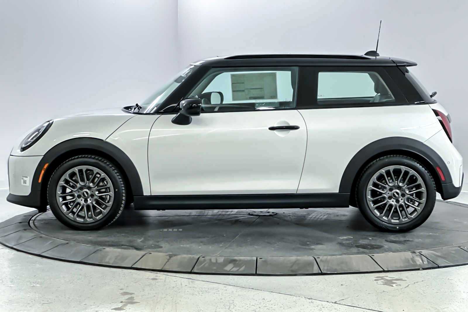 2025 MINI Cooper Hardtop 2 Door 5