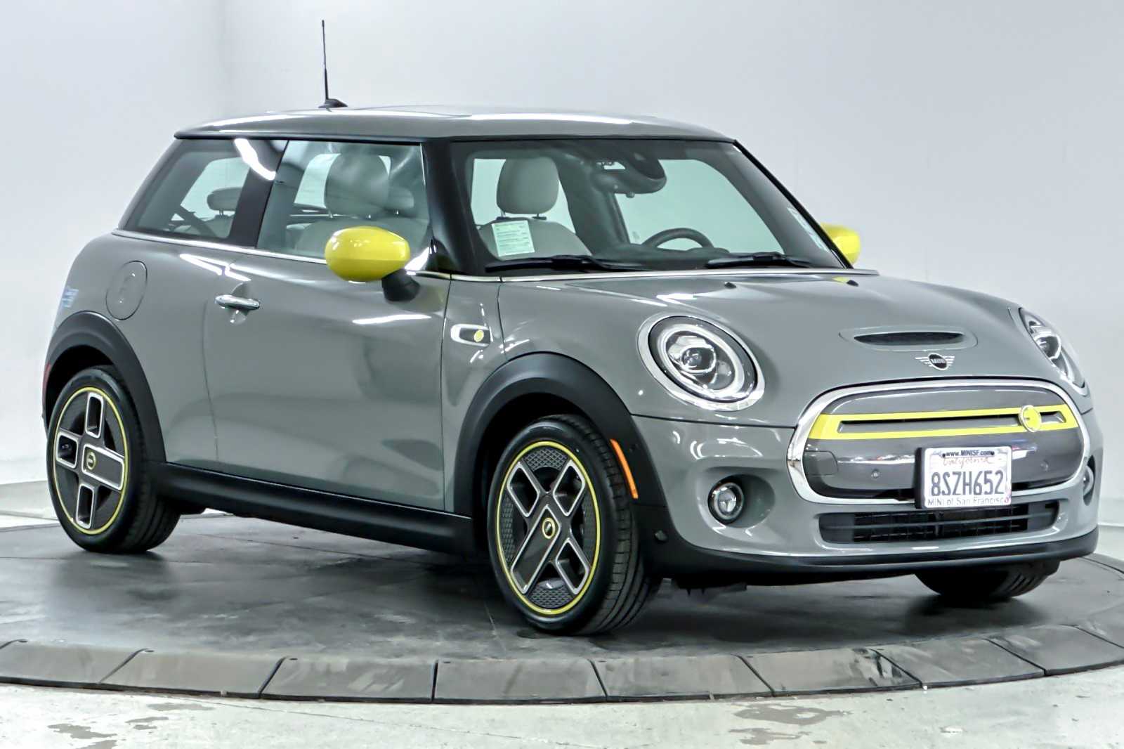 Thumbnail: 2021 MINI Cooper Hardtop - 9
