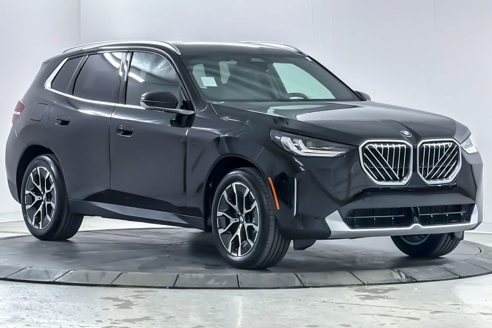 Thumbnail: 2026 BMW X3 - 9