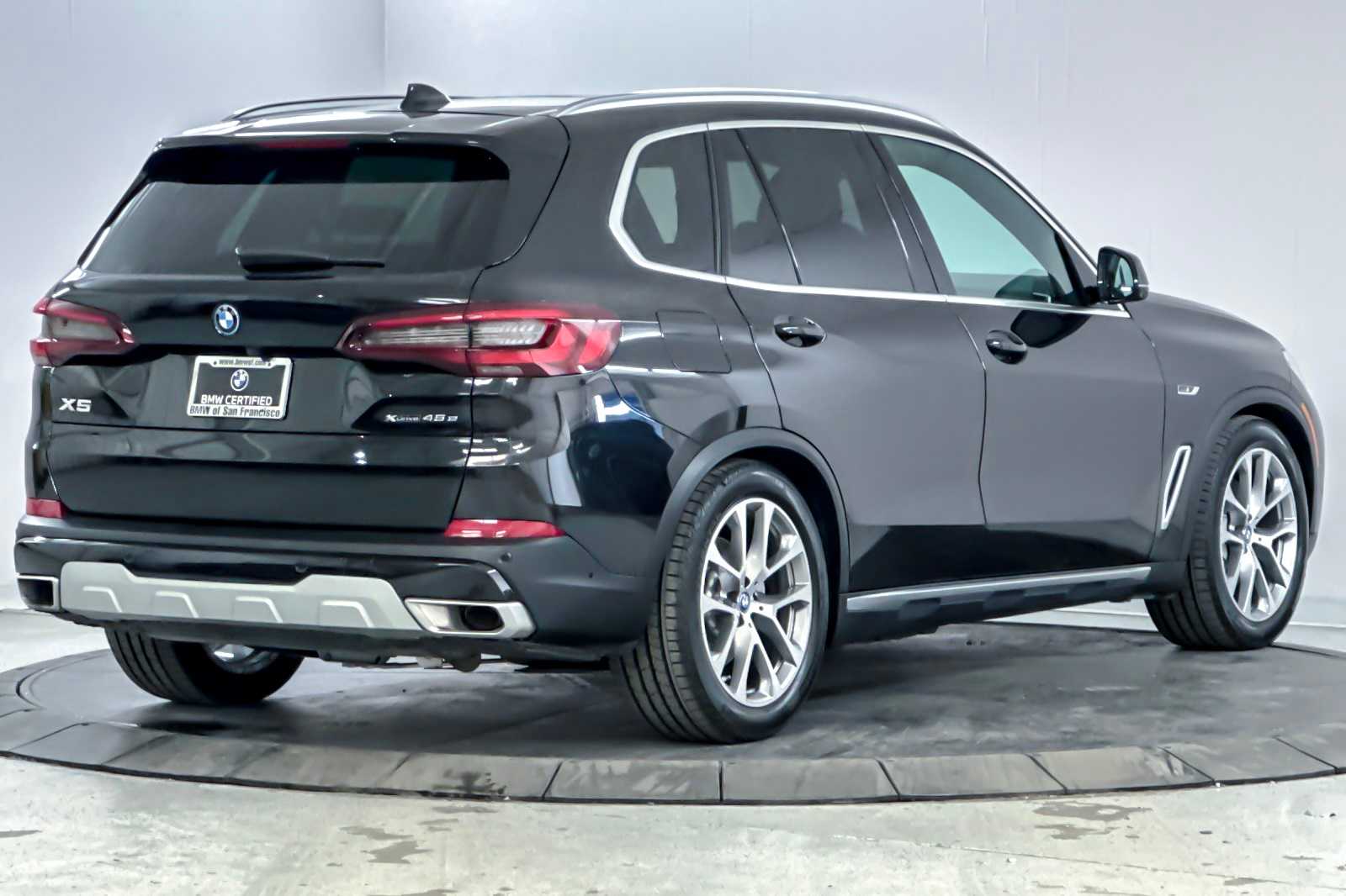 Thumbnail: 2023 BMW X5 - 2