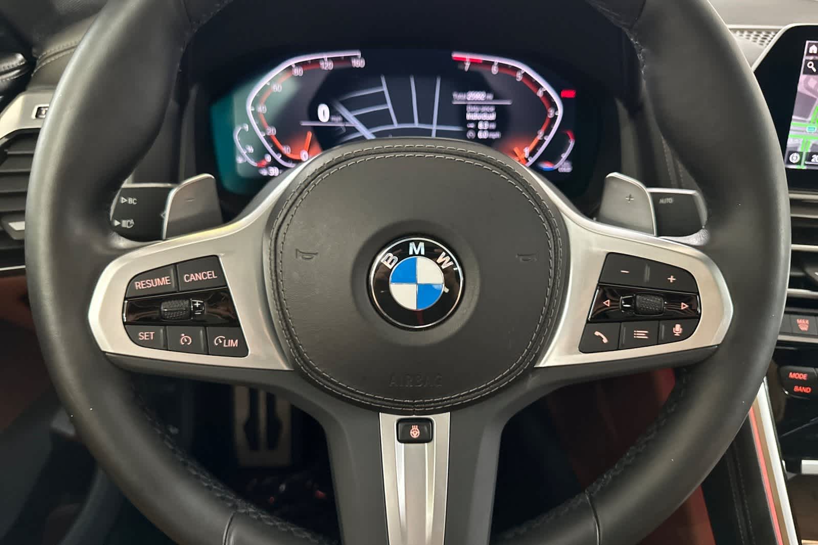 Thumbnail: 2022 BMW 8 Series - 23