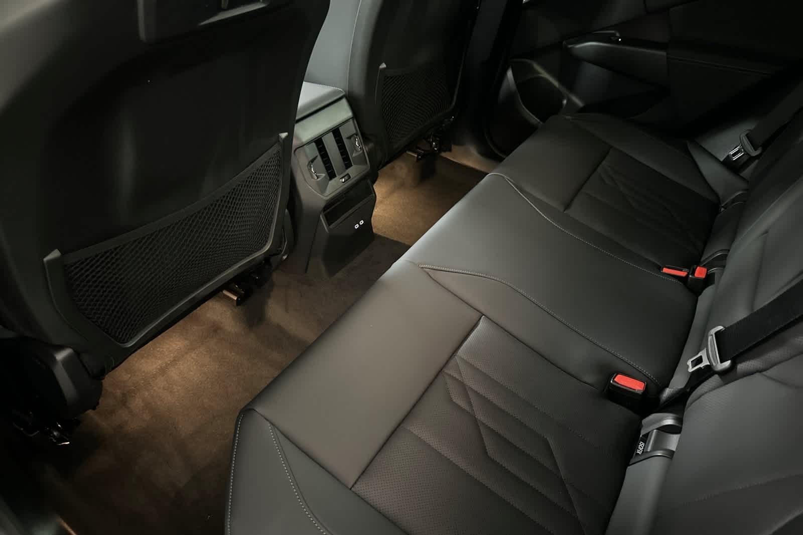 Thumbnail: 2026 BMW X3 - 4