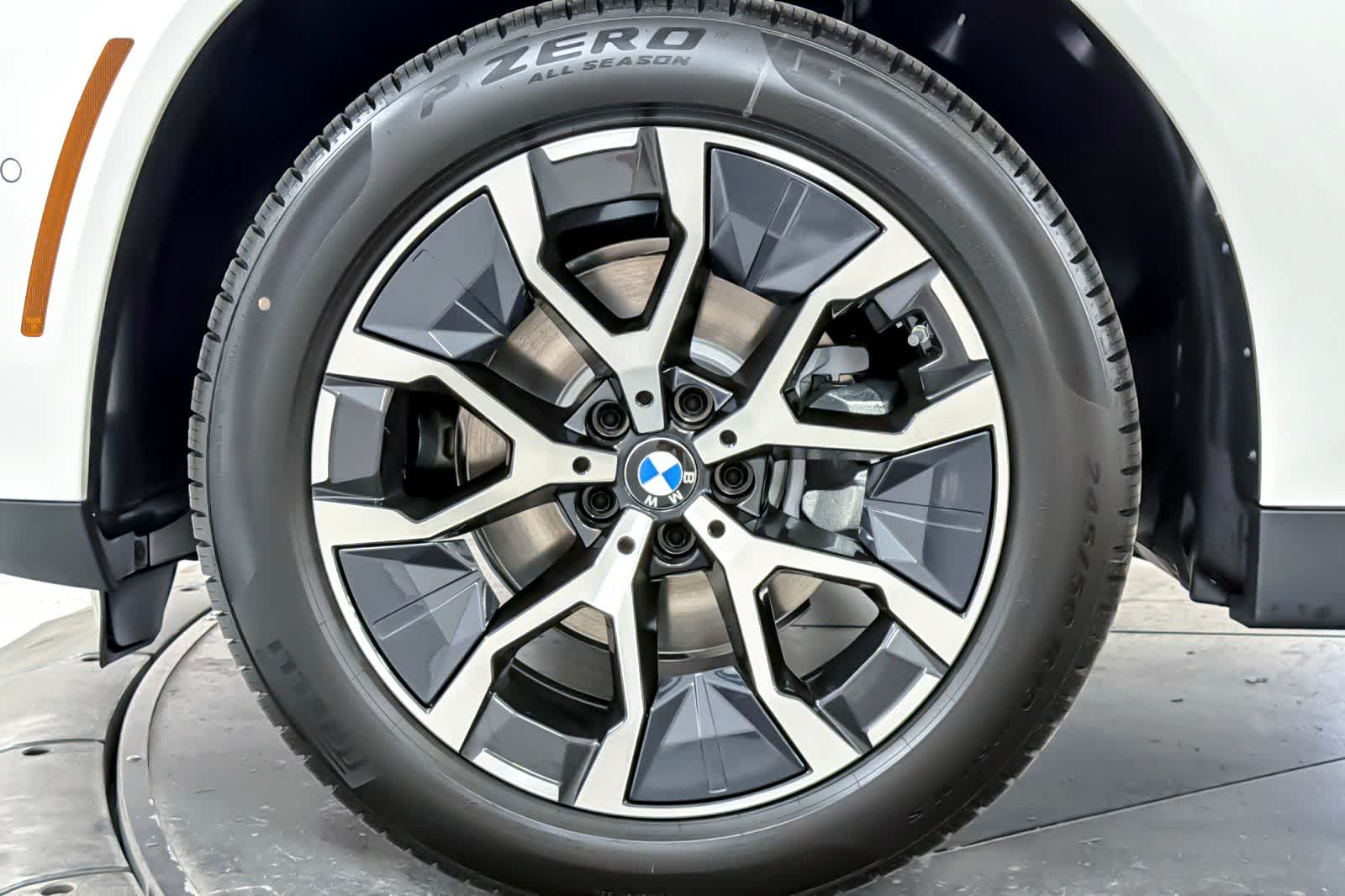 Thumbnail: 2026 BMW X3 - 25