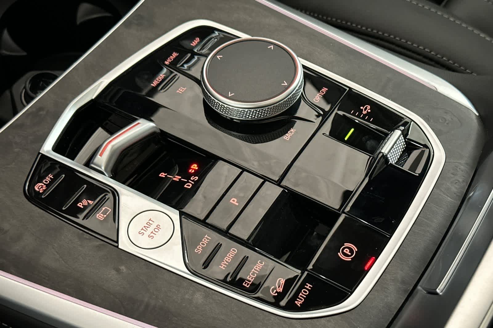 Thumbnail: 2026 BMW X5 - 22