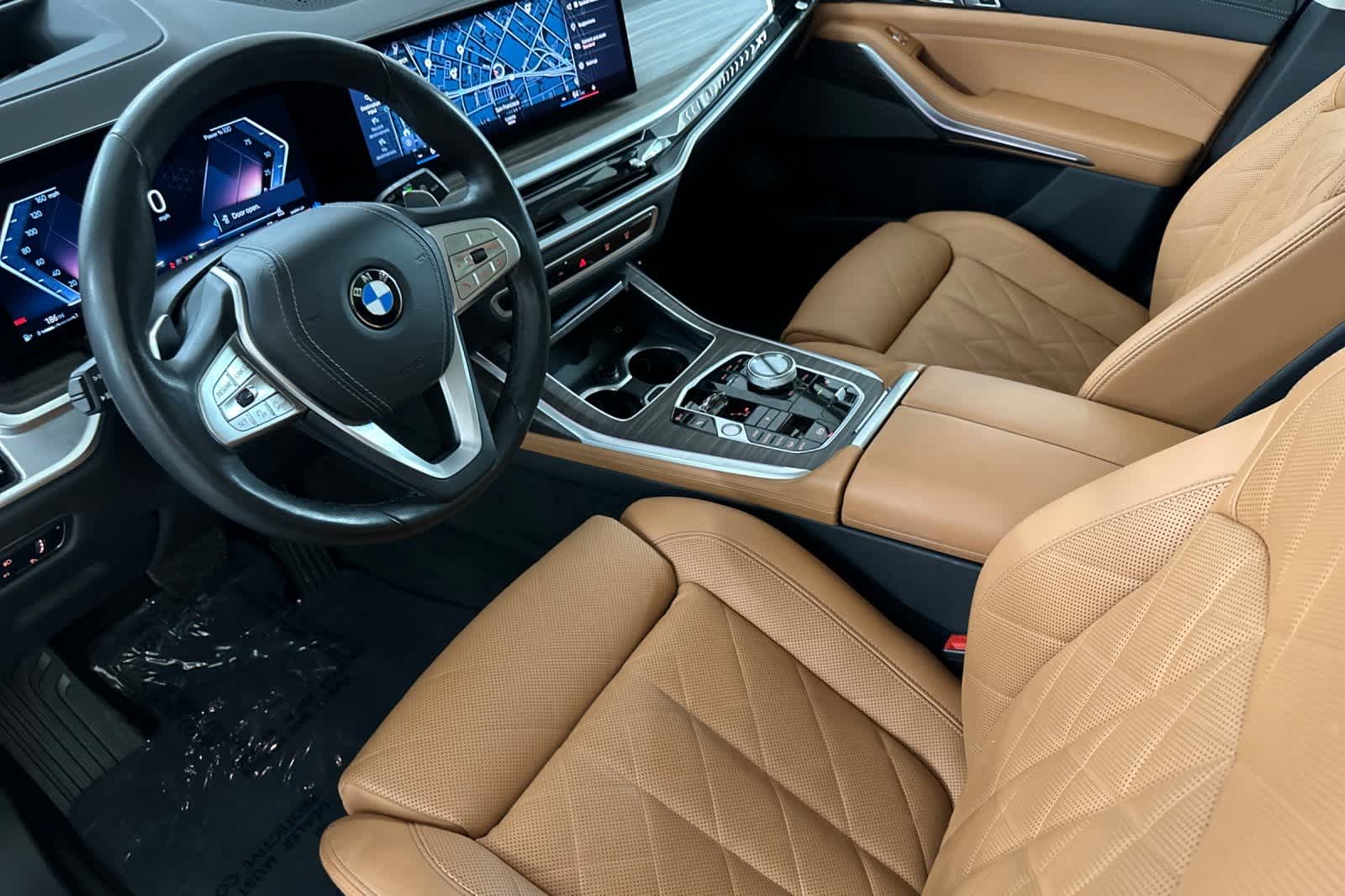 Thumbnail: 2023 BMW X7 - 11