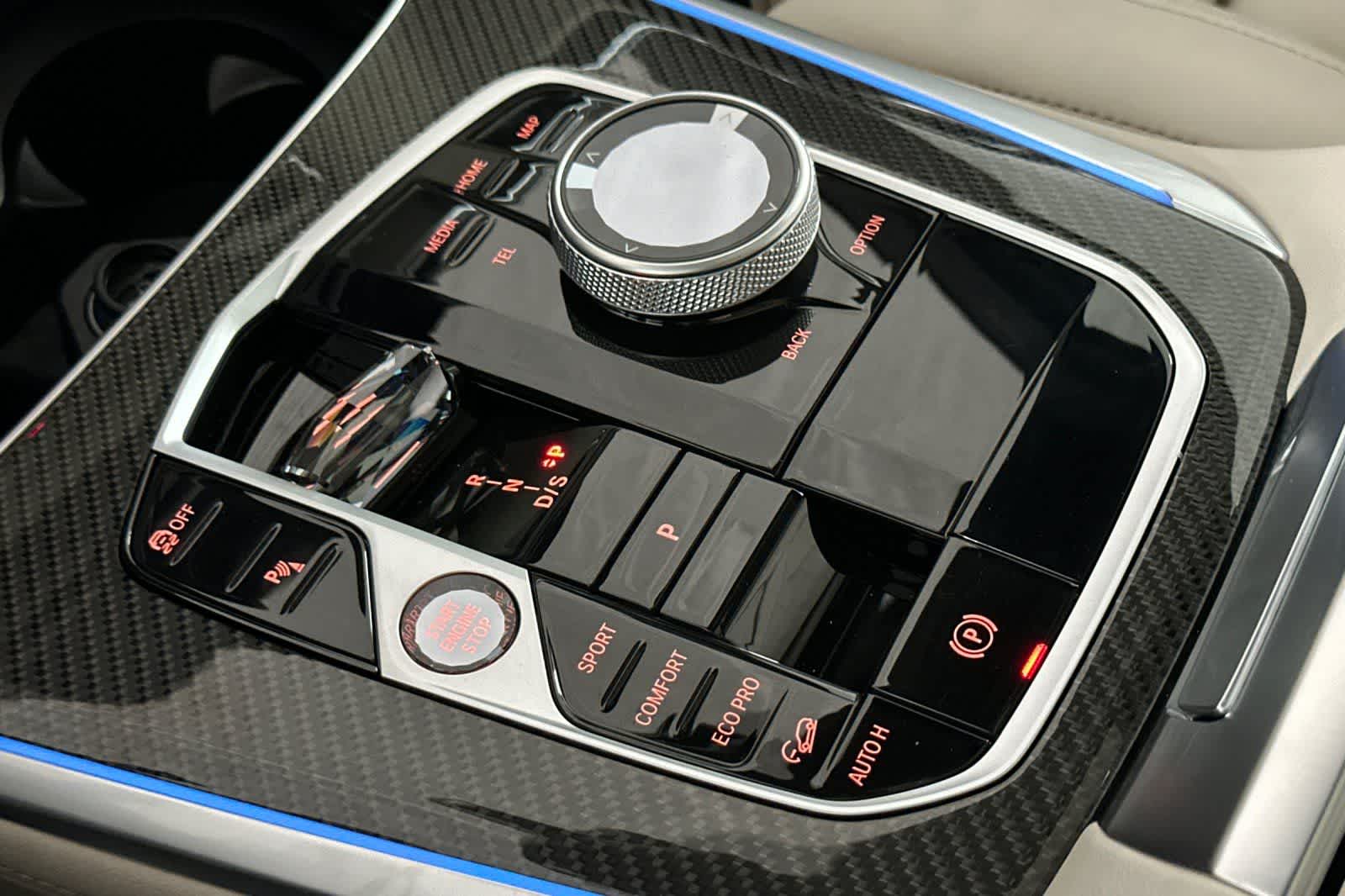 Thumbnail: 2026 BMW X5 - 22