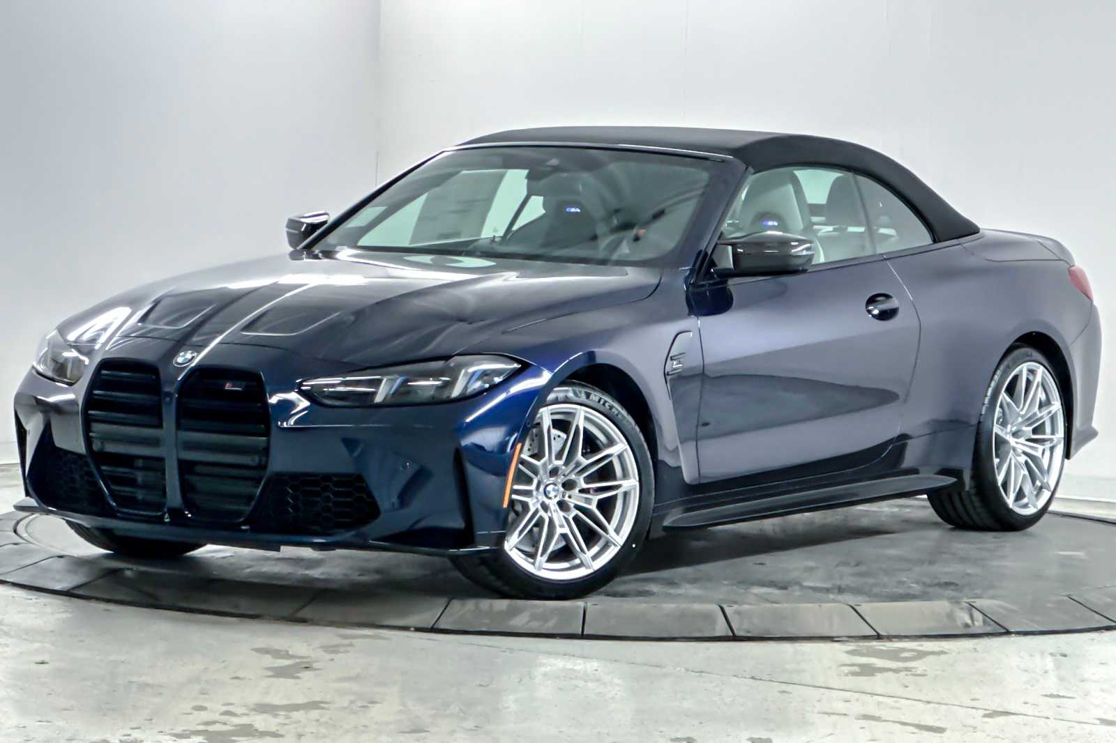 Thumbnail: 2026 BMW M4 - 10