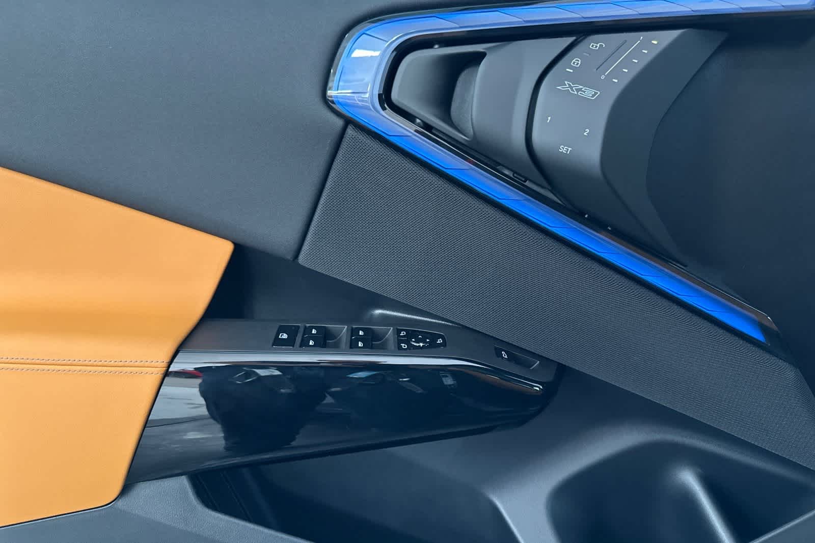 Thumbnail: 2025 BMW X3 - 12