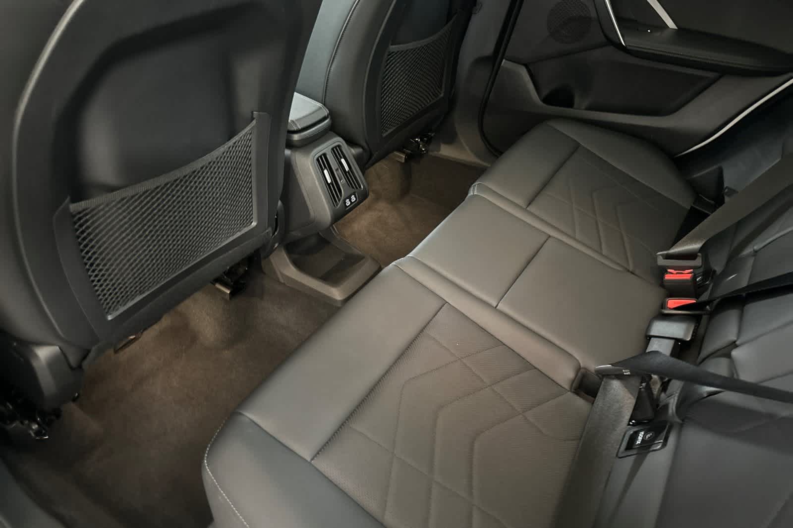 2023 BMW X1 xDrive28i 4