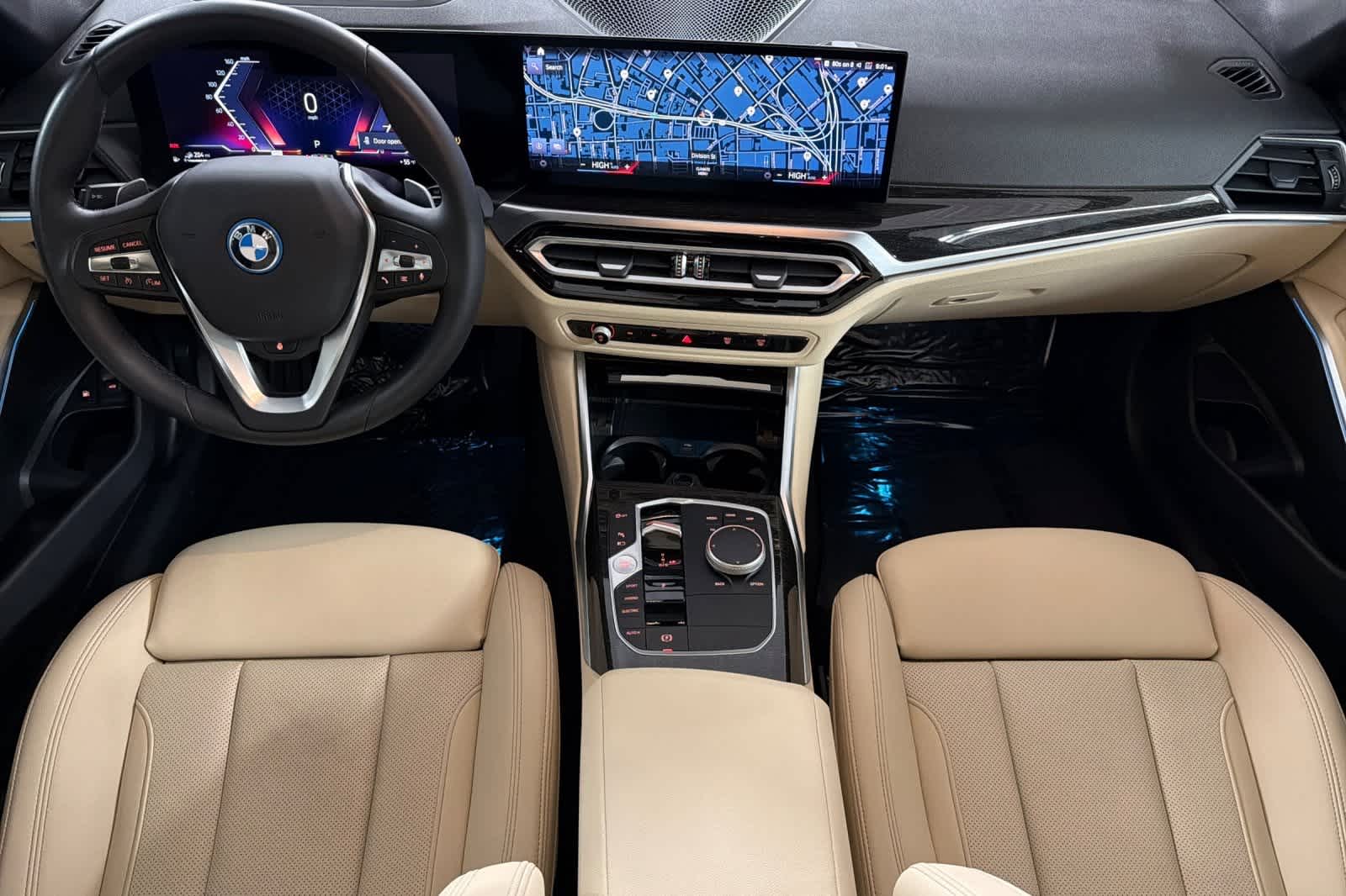 Thumbnail: 2023 BMW 3 Series - 3