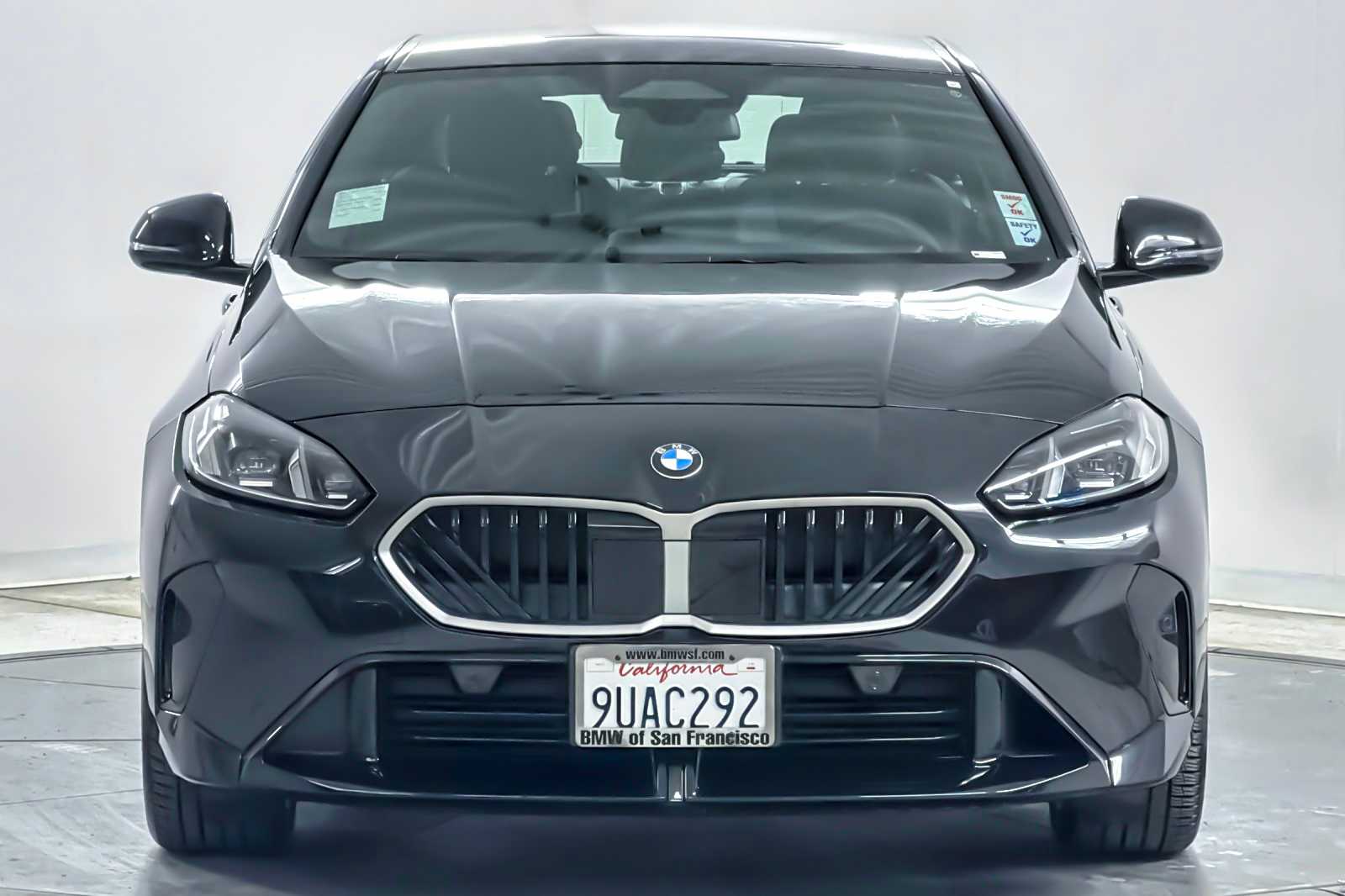 Thumbnail: 2025 BMW 2 Series - 10