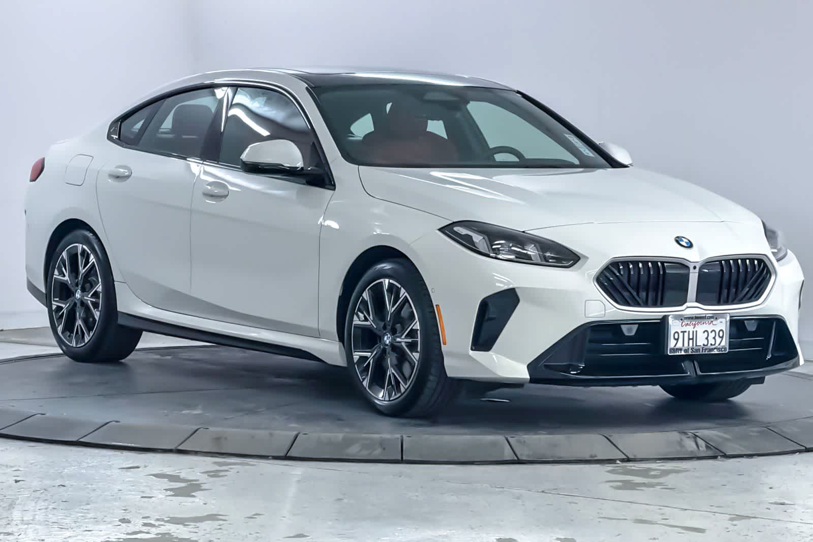 Thumbnail: 2025 BMW 2 Series - 9