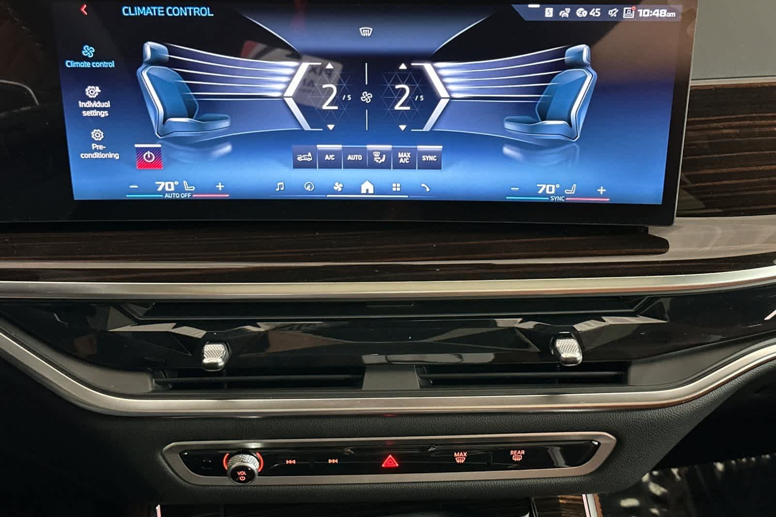 Thumbnail: 2026 BMW X5 - 21