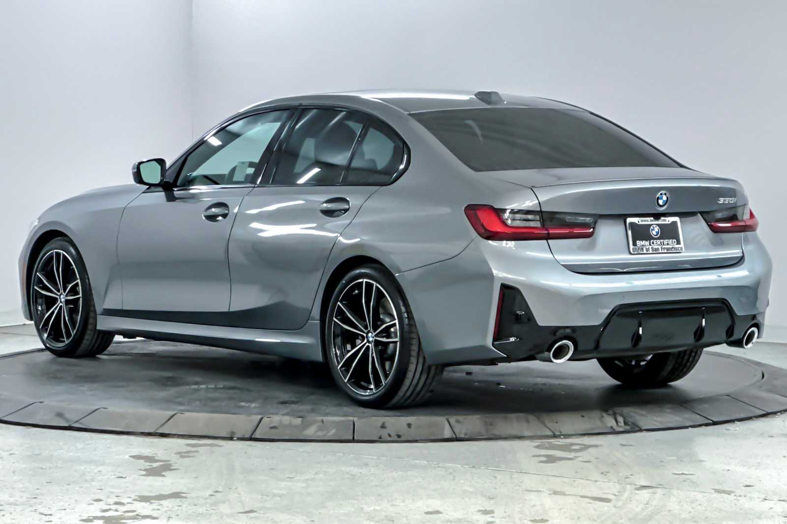 Thumbnail: 2023 BMW 3 Series - 6
