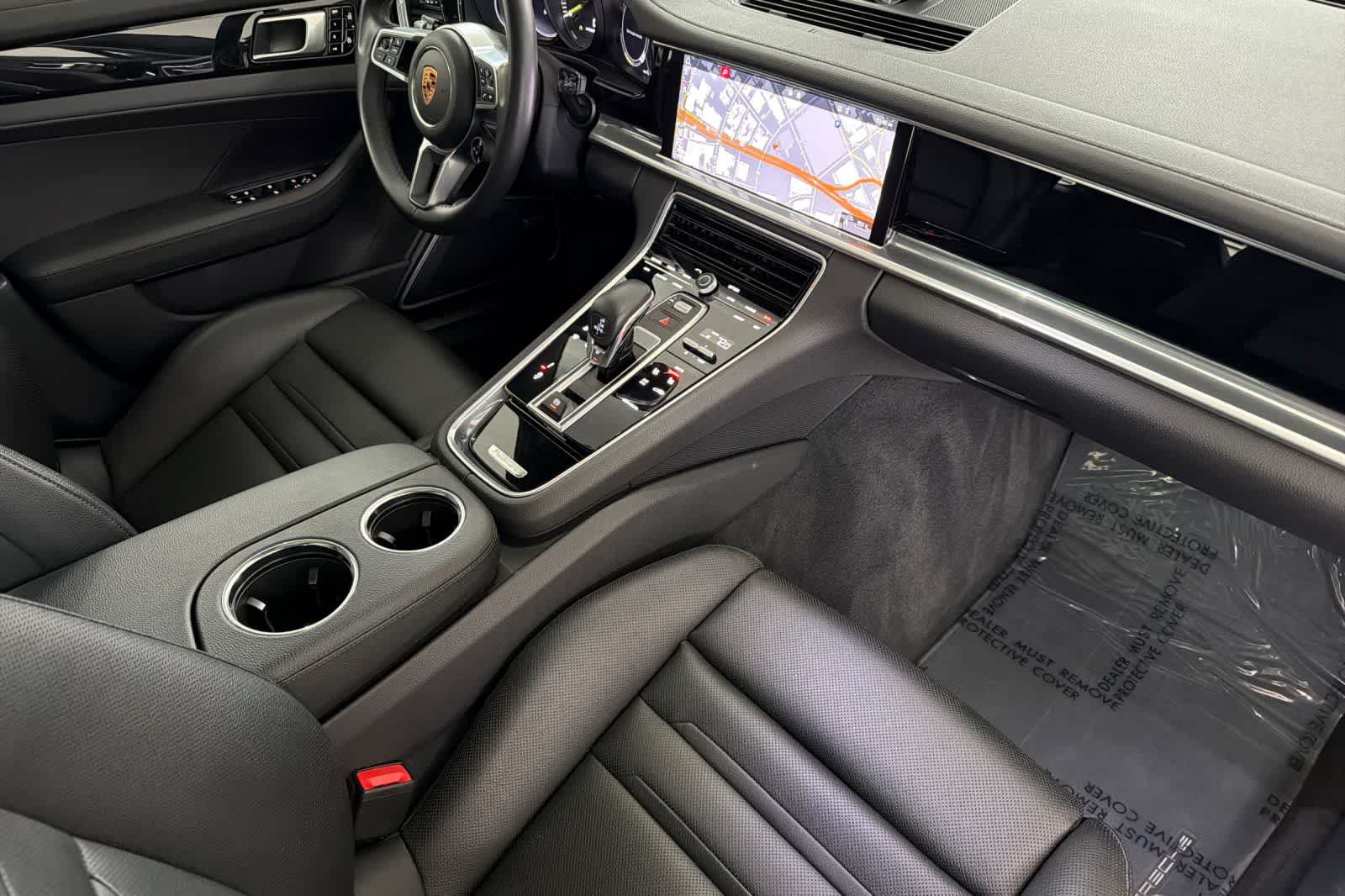 Thumbnail: 2019 Porsche Panamera - 15
