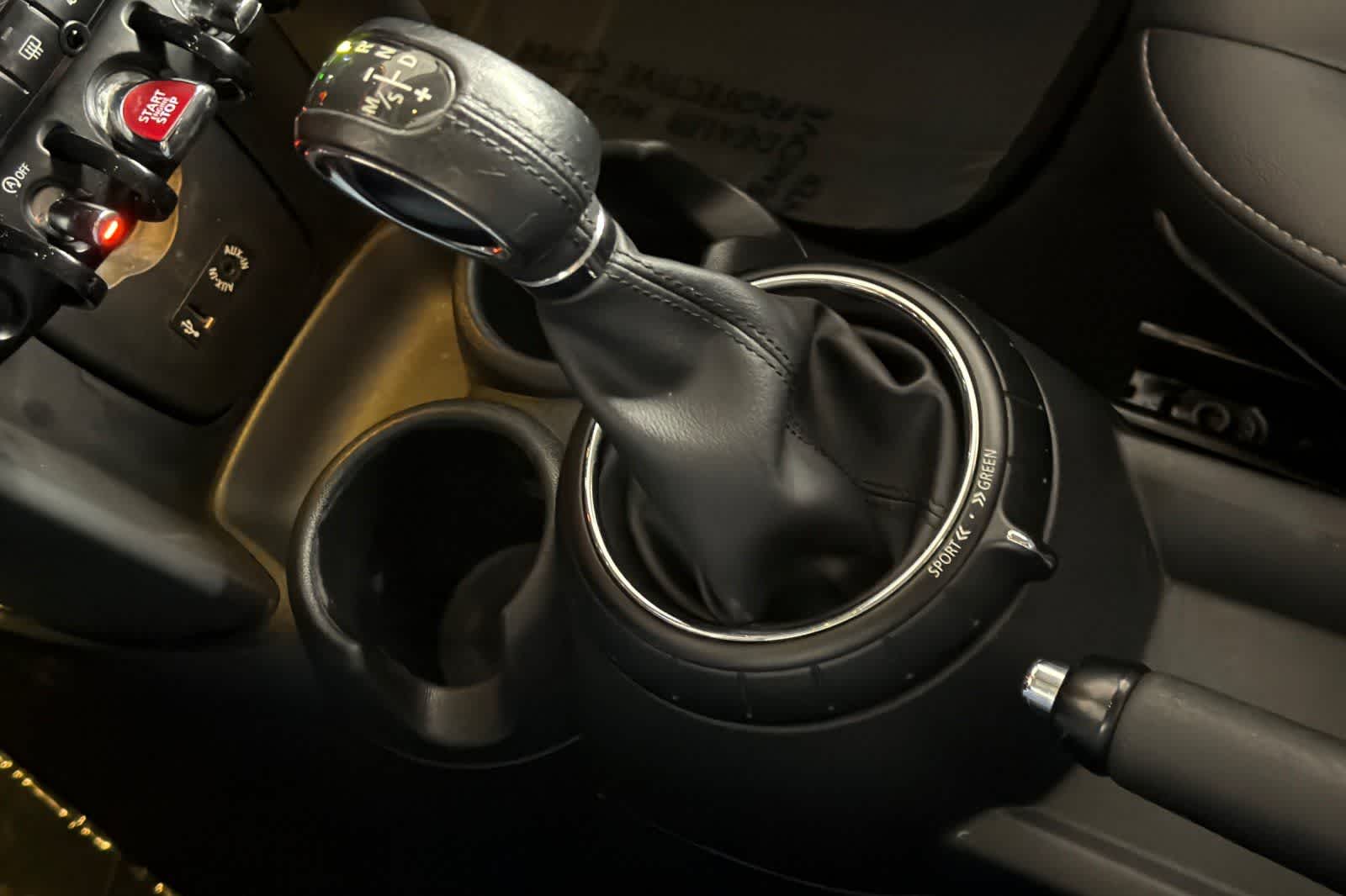 Thumbnail: 2016 MINI Cooper Hardtop - 20