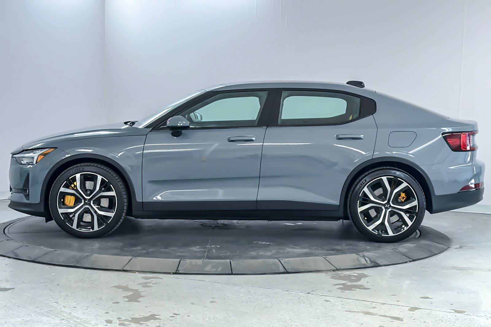 Thumbnail: 2021 Polestar 2 - 5