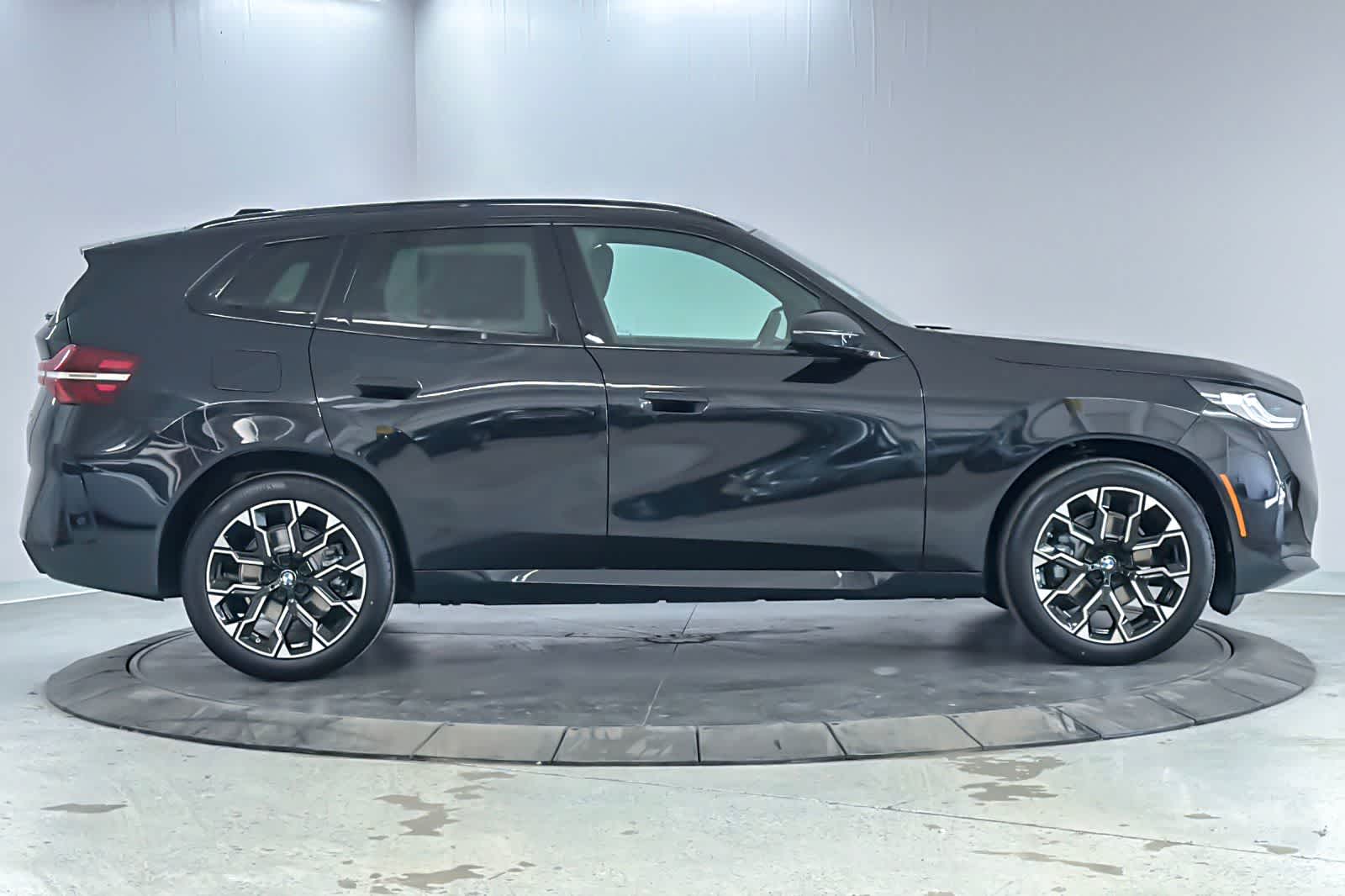 Thumbnail: 2026 BMW X3 - 8