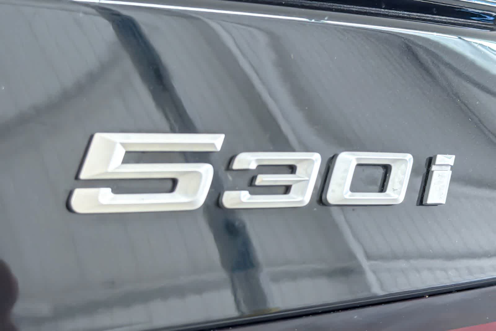 Thumbnail: 2026 BMW 5 Series - 25