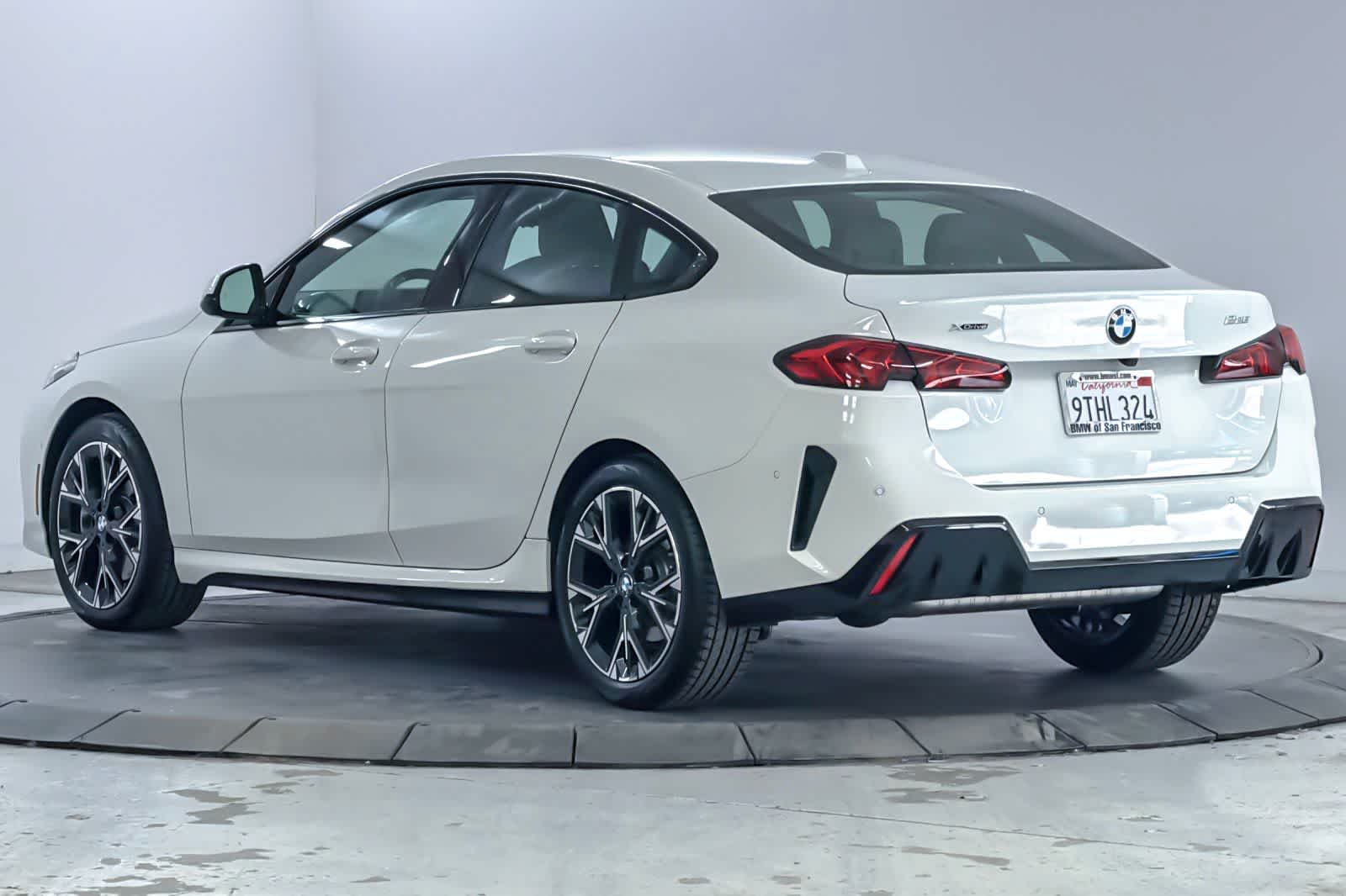 Thumbnail: 2025 BMW 2 Series - 6