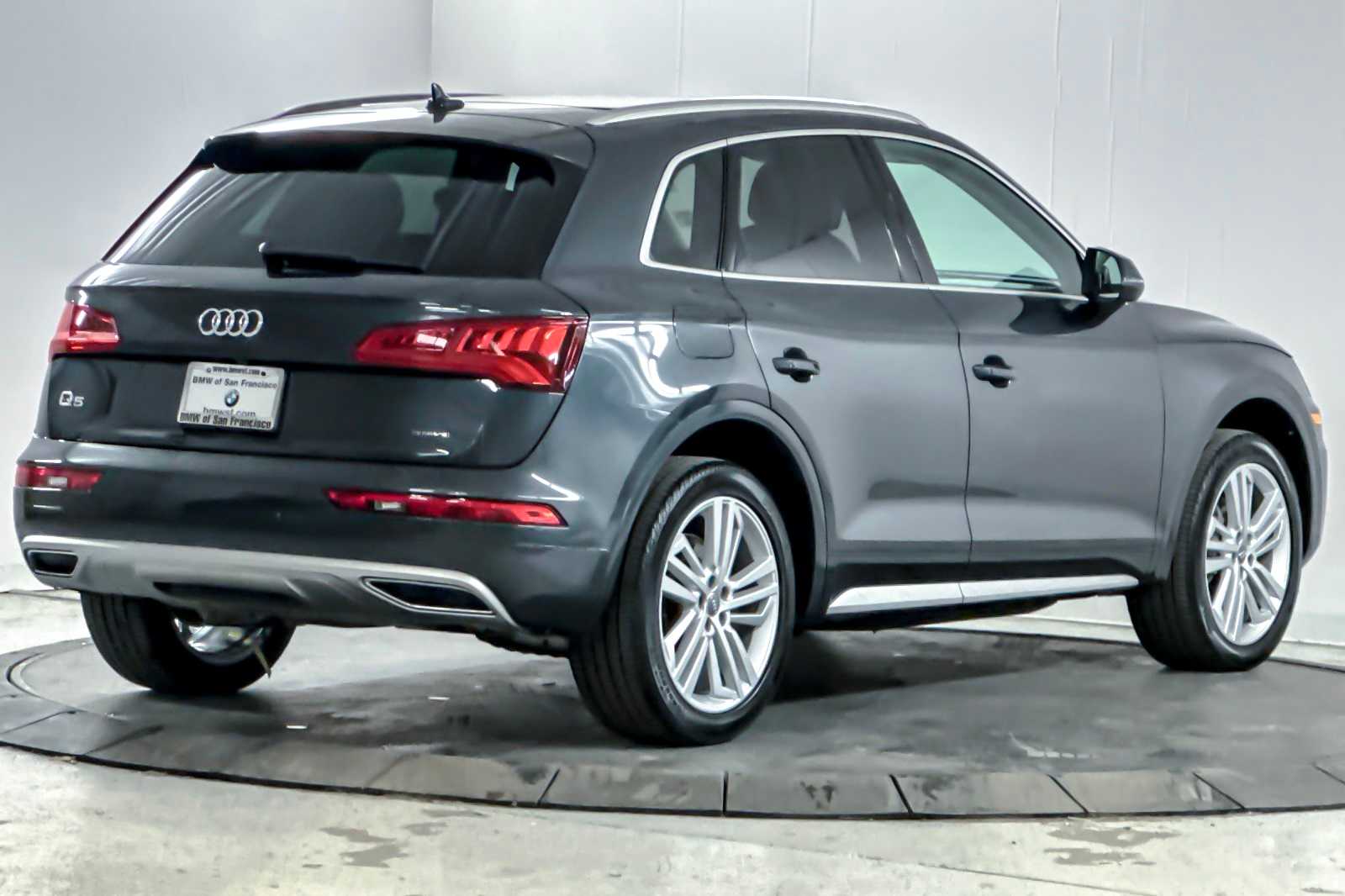 Thumbnail: 2019 Audi Q5 - 2