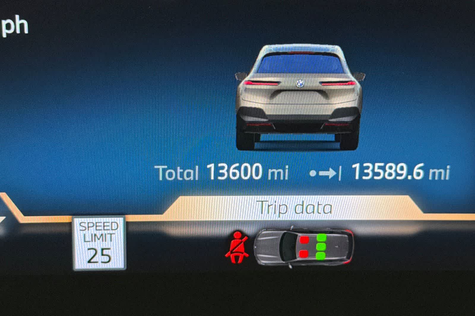 Thumbnail: 2024 BMW iX - 26