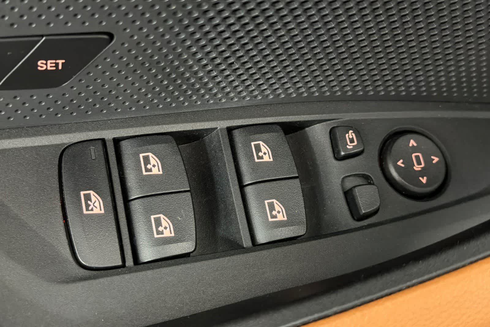 Thumbnail: 2023 BMW i4 - 13