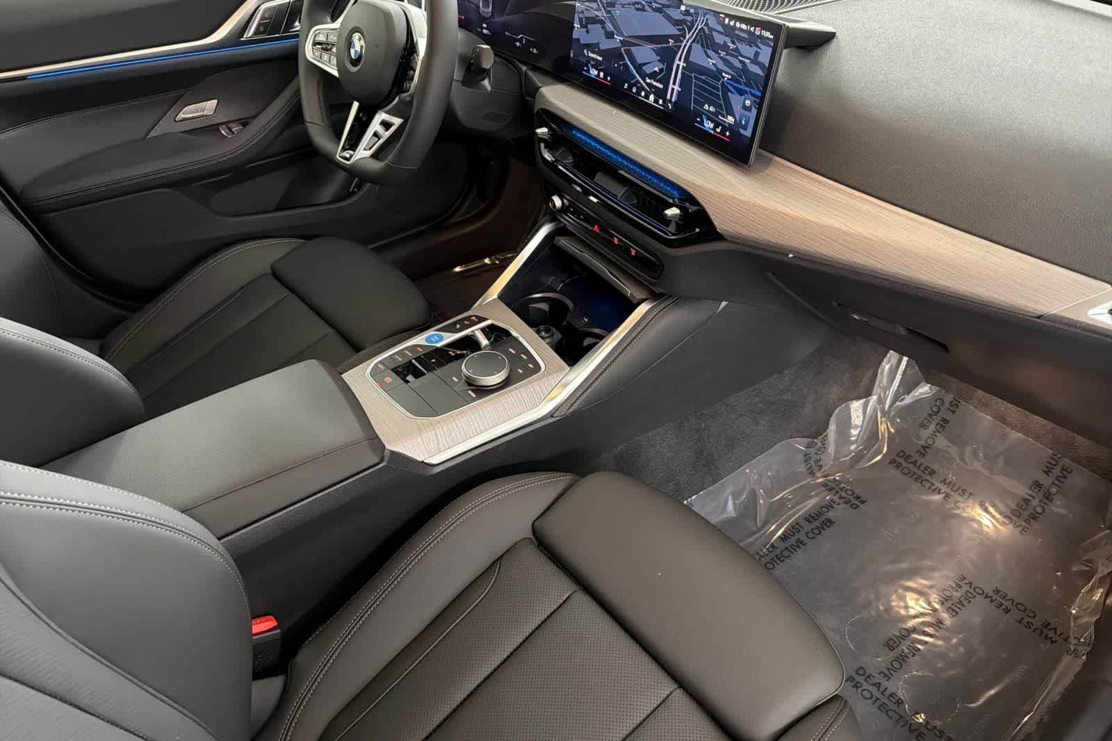 Thumbnail: 2026 BMW i4 - 15