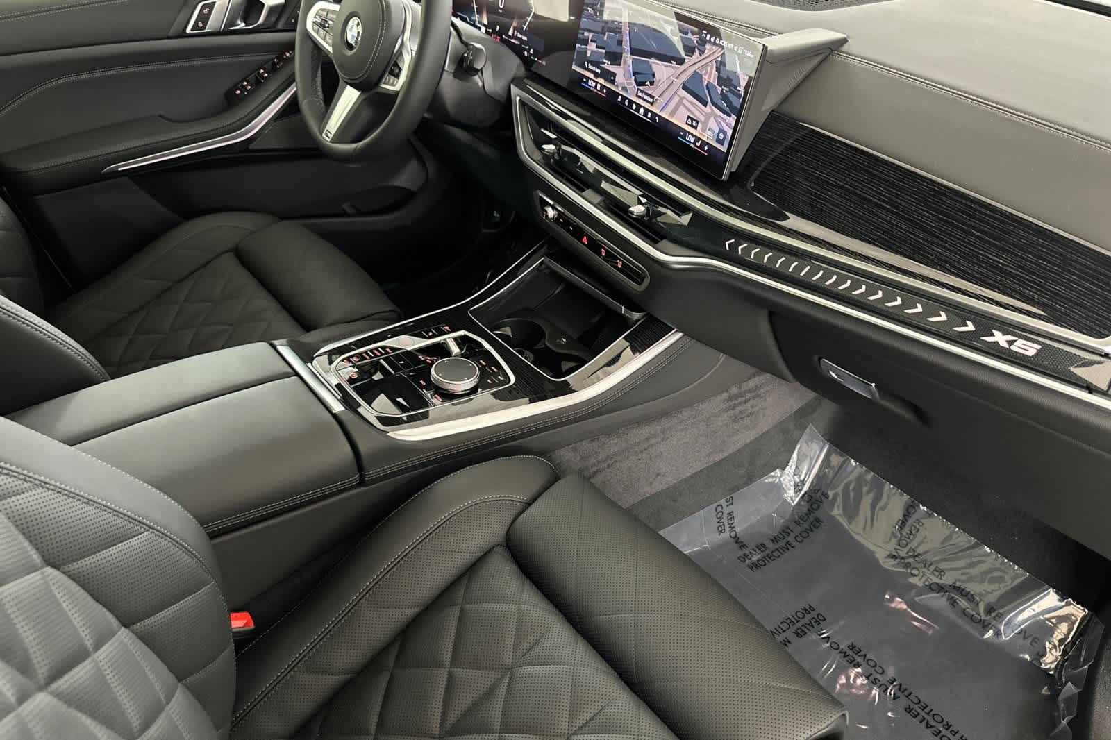 Thumbnail: 2026 BMW X5 - 16