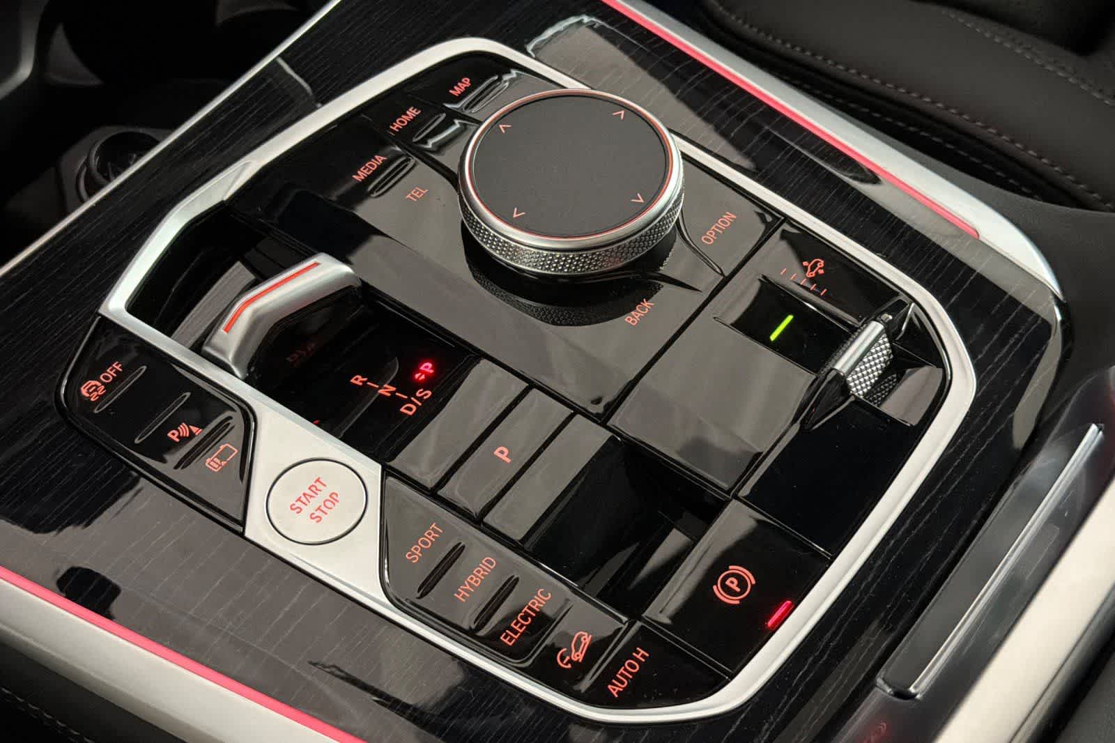 Thumbnail: 2026 BMW X5 - 22