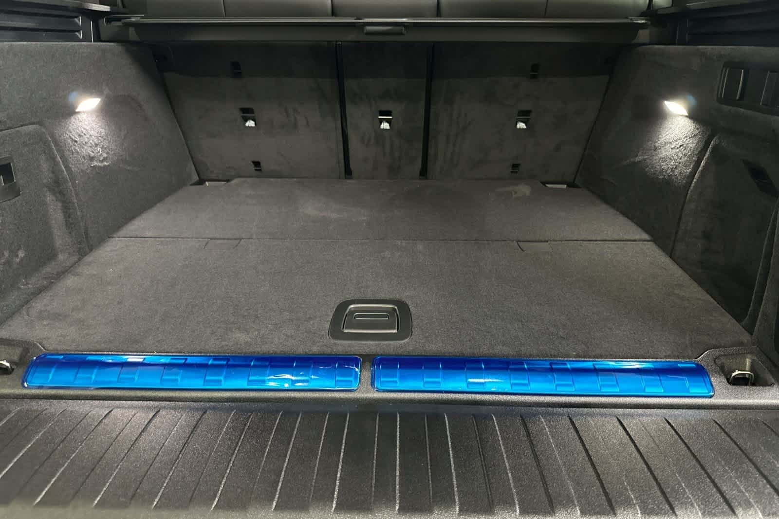 Thumbnail: 2026 BMW X5 - 15