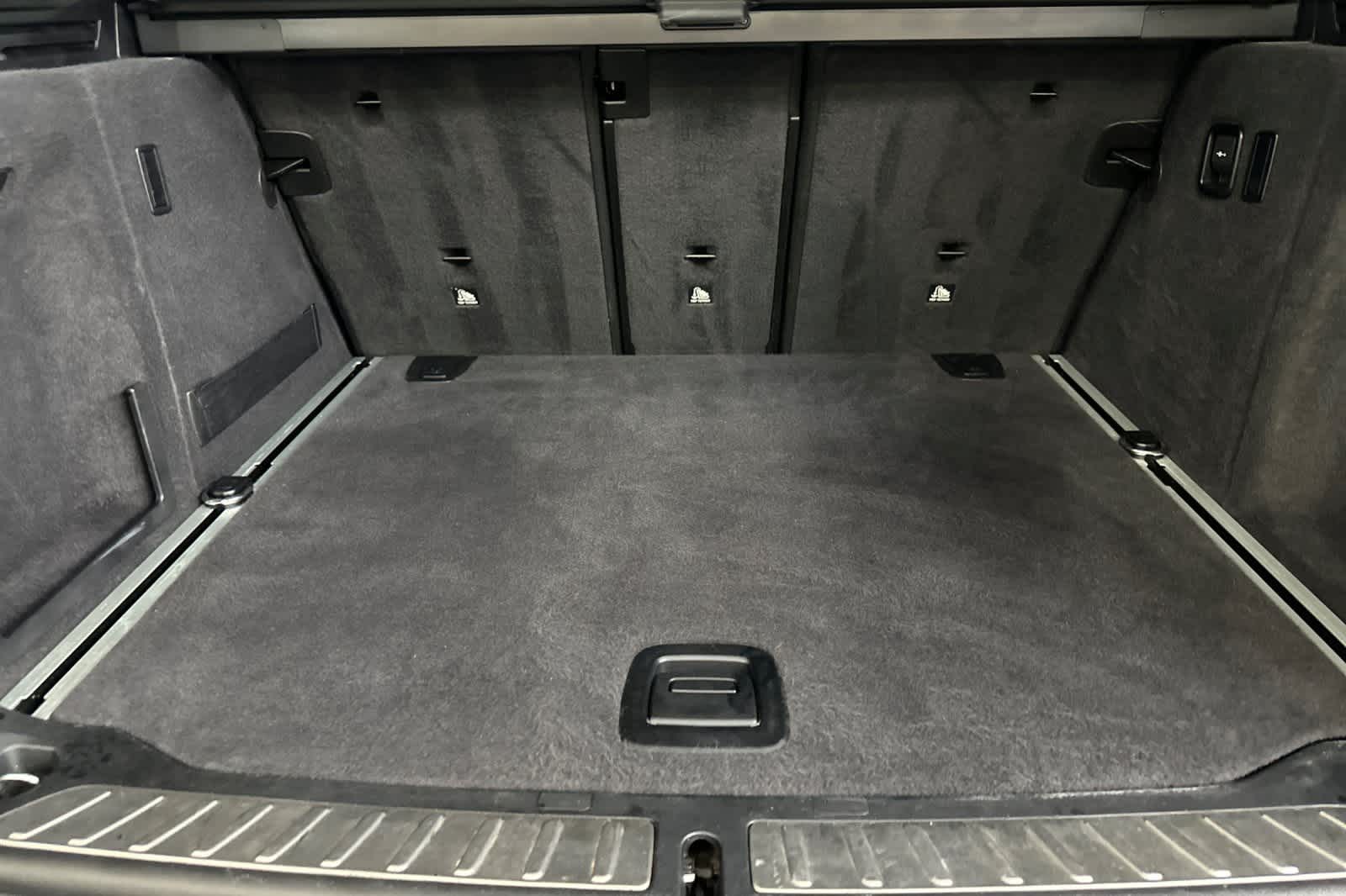 Thumbnail: 2019 BMW X3 - 15