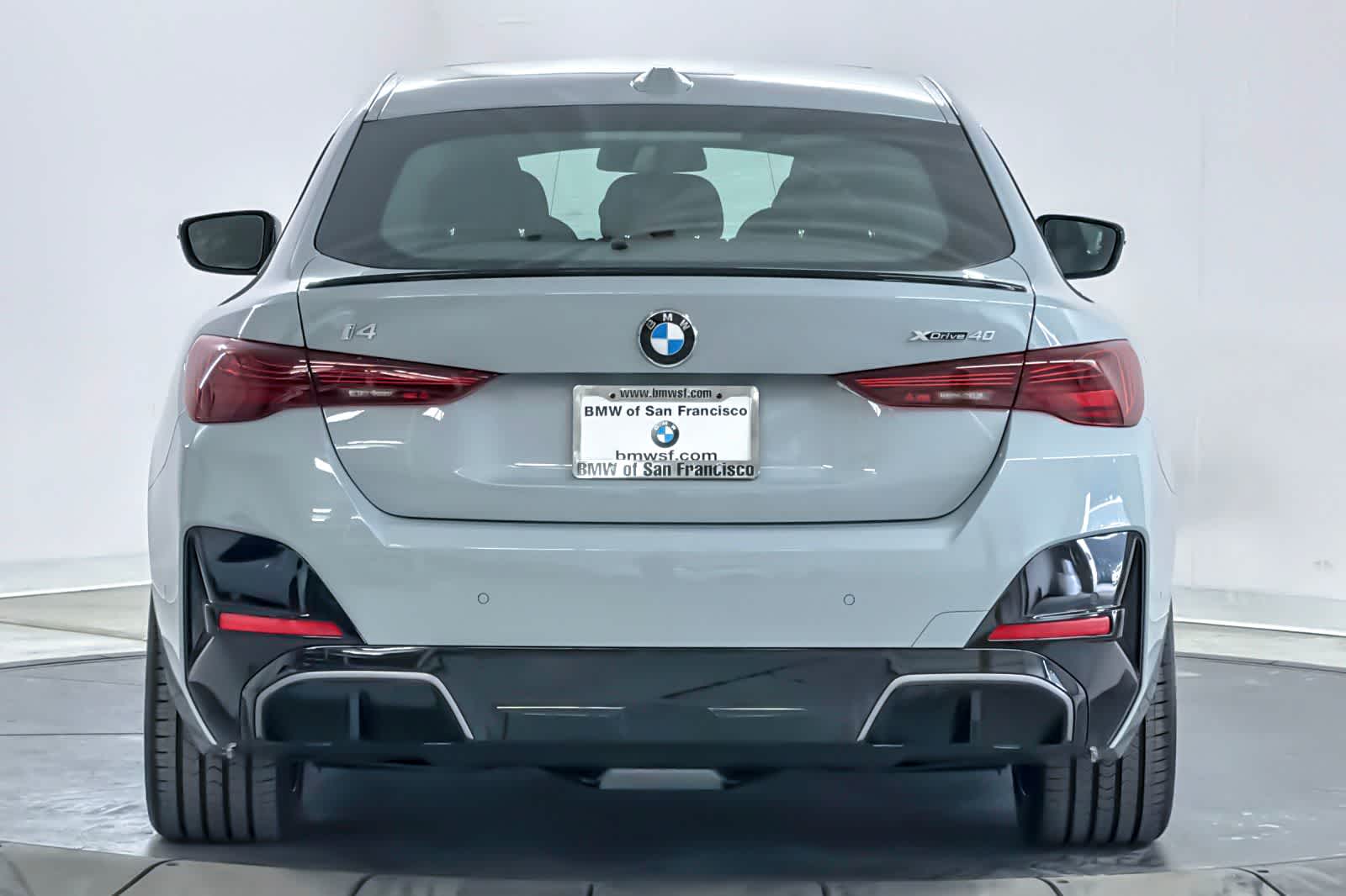Thumbnail: 2026 BMW i4 - 7