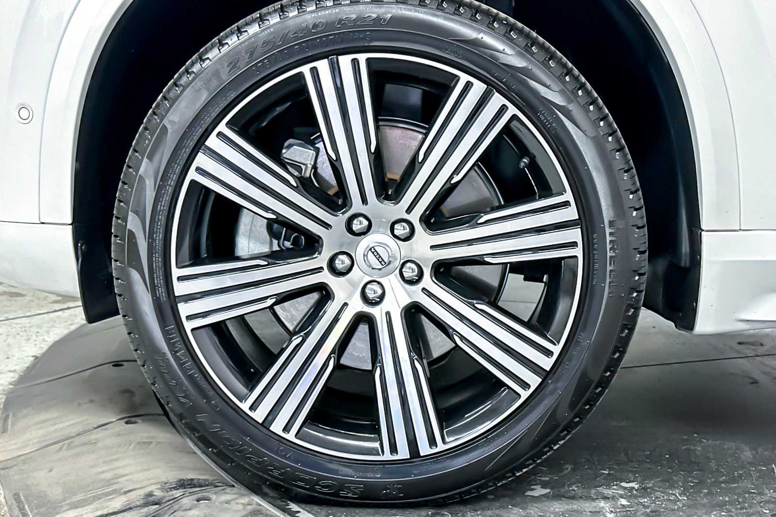 Thumbnail: 2023 Volvo XC90 - 27