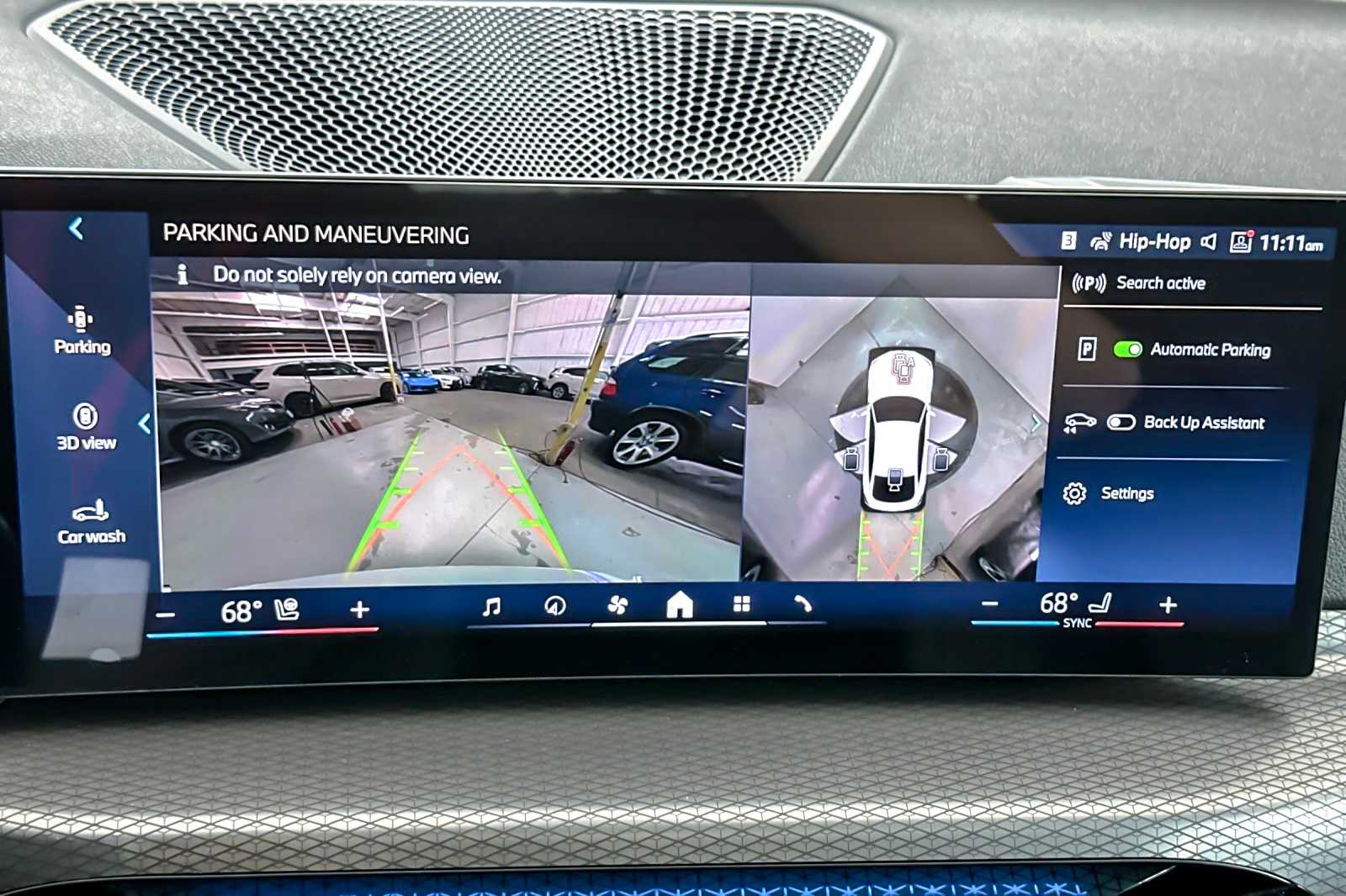 Thumbnail: 2025 BMW i4 - 19