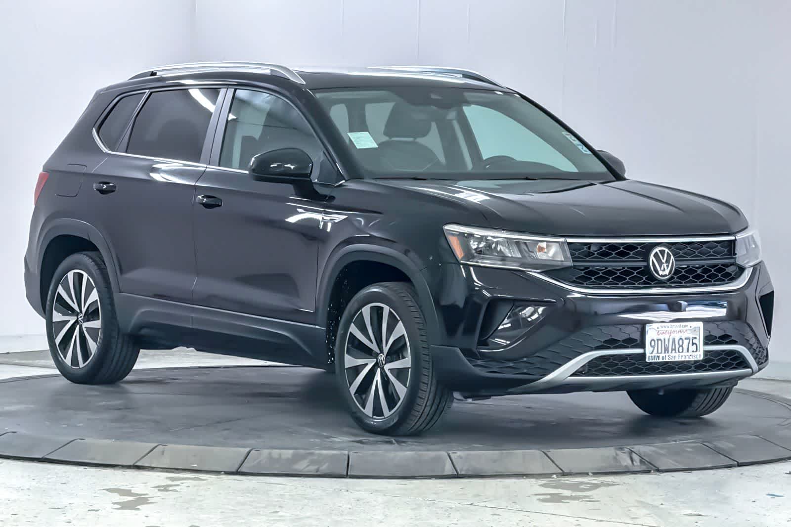 Thumbnail: 2023 Volkswagen Taos - 9