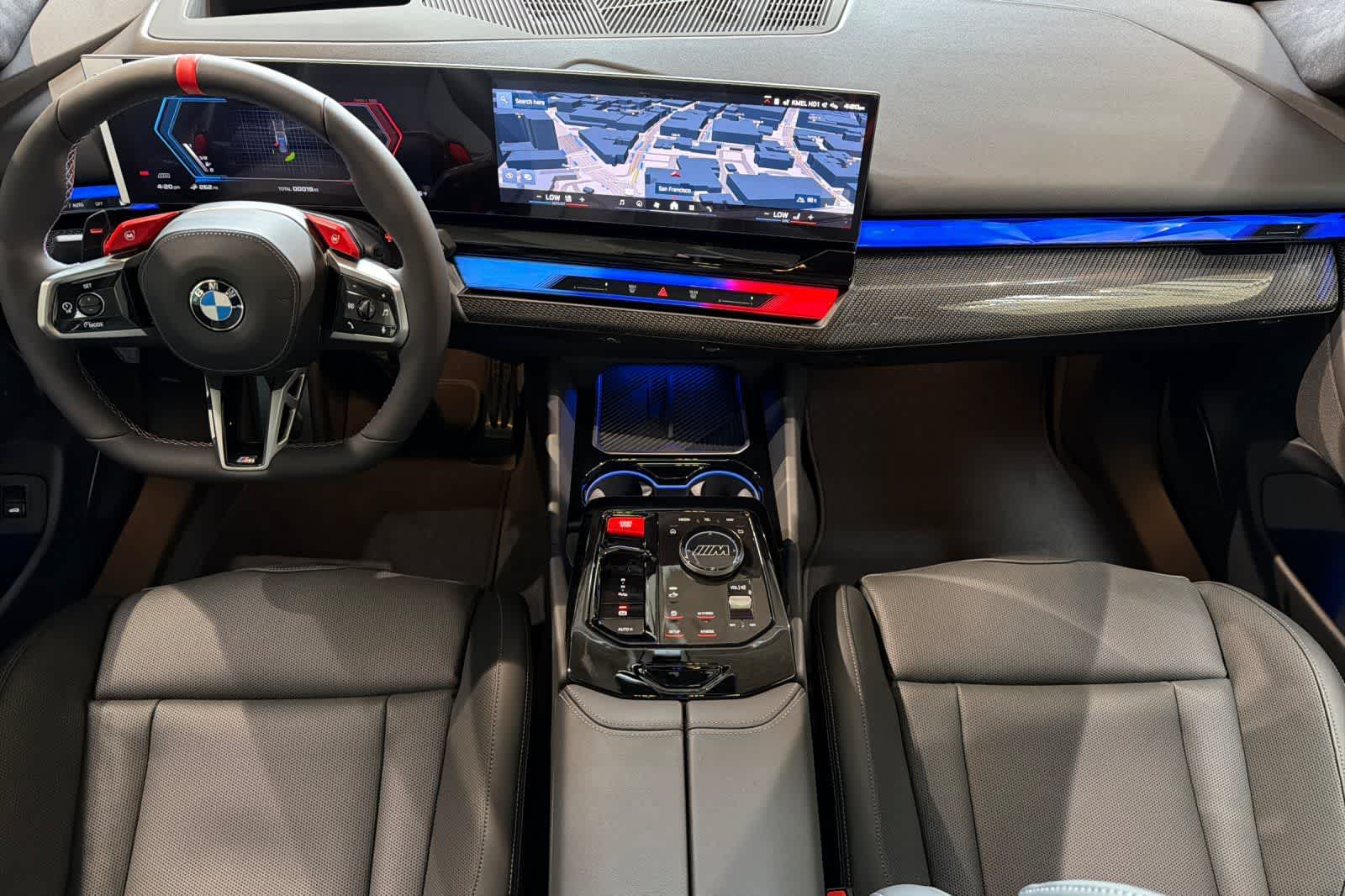 Thumbnail: 2027 BMW M5 - 3