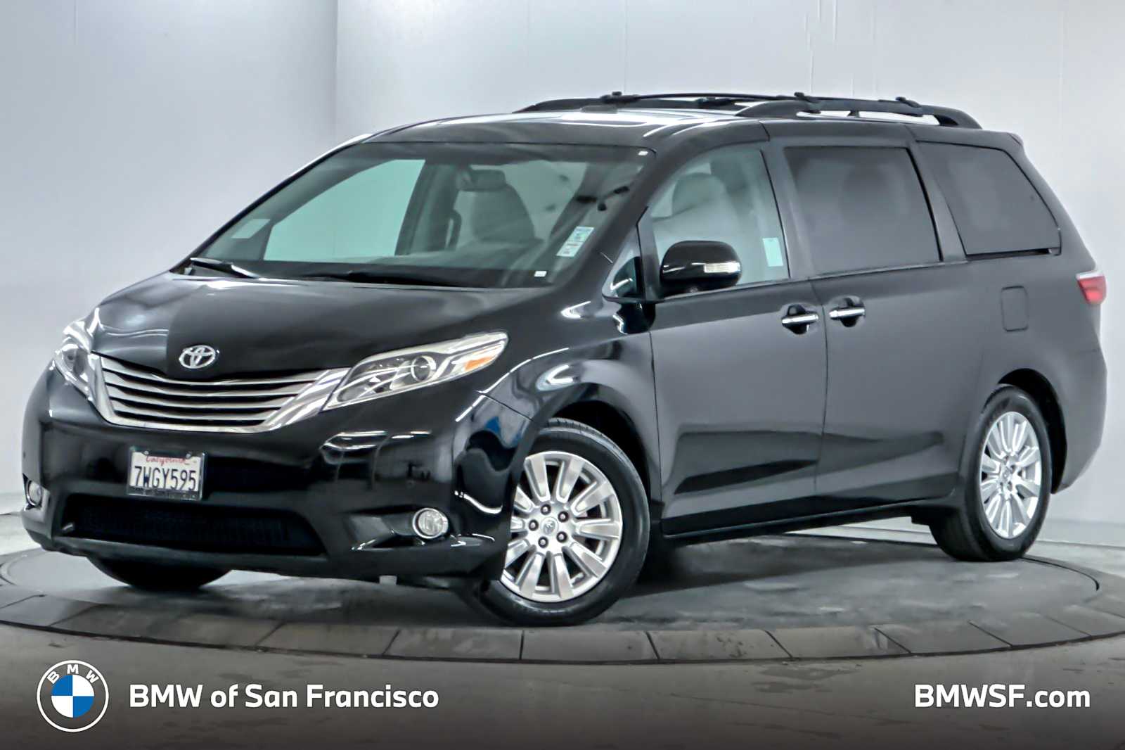 Thumbnail: 2017 Toyota Sienna - 1