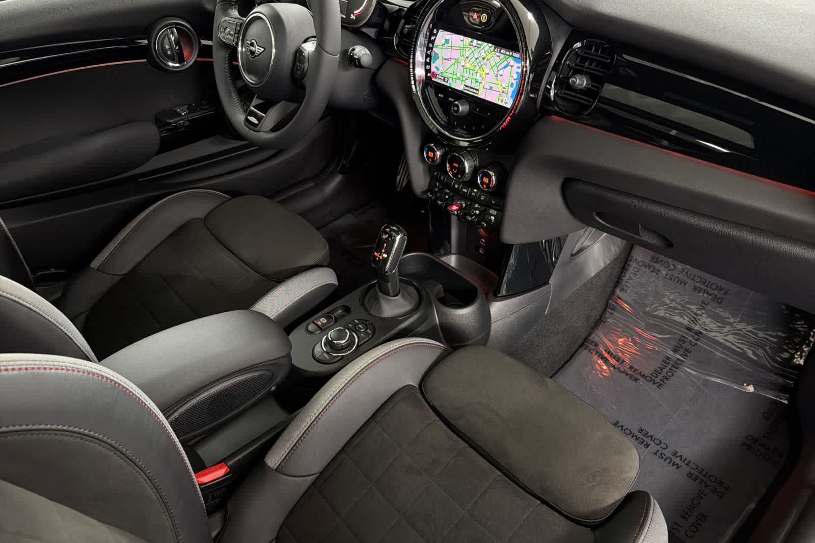 Thumbnail: 2023 MINI Cooper Hardtop - 16