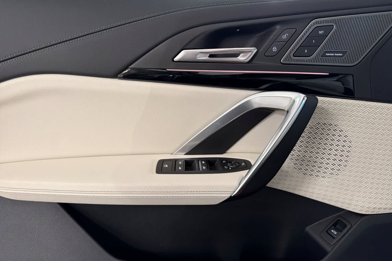 Thumbnail: 2026 BMW X1 - 12