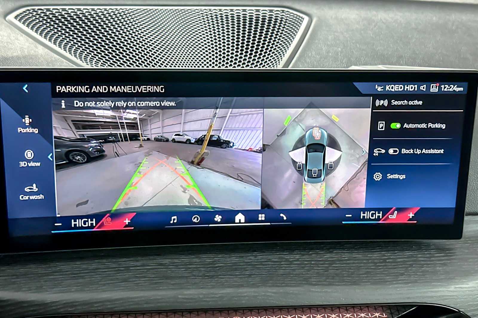 Thumbnail: 2025 BMW 4 Series - 19