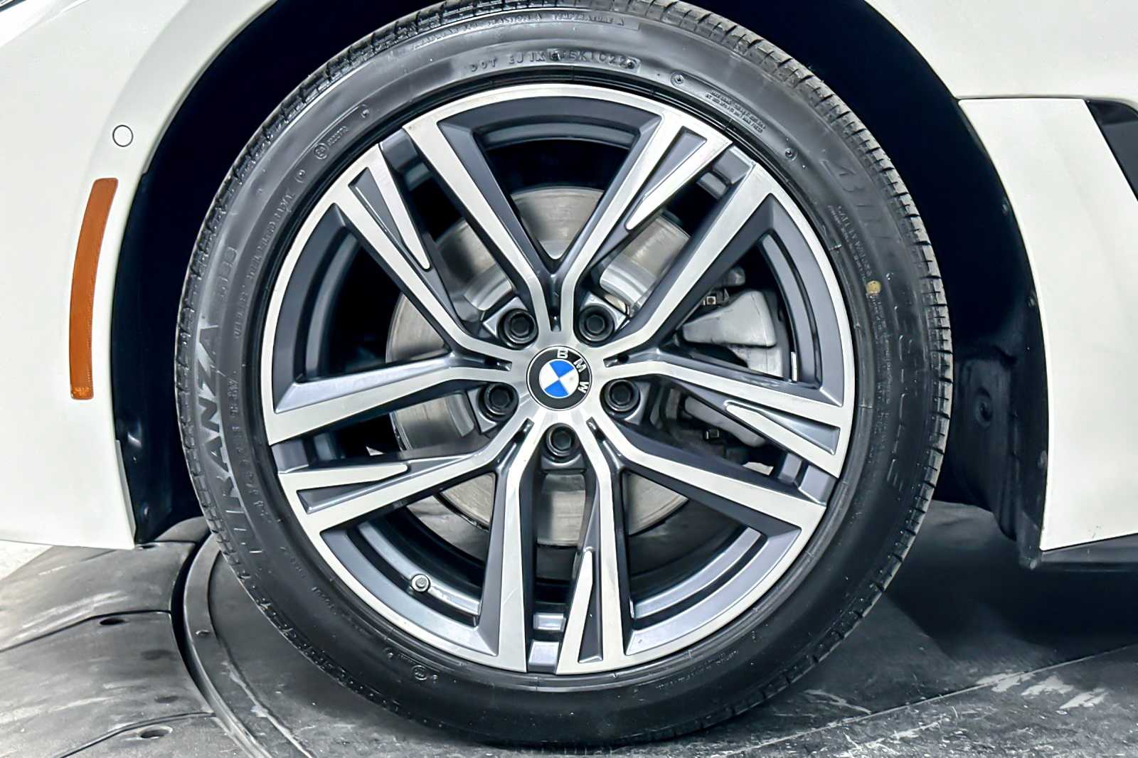 Thumbnail: 2023 BMW 4 Series - 26